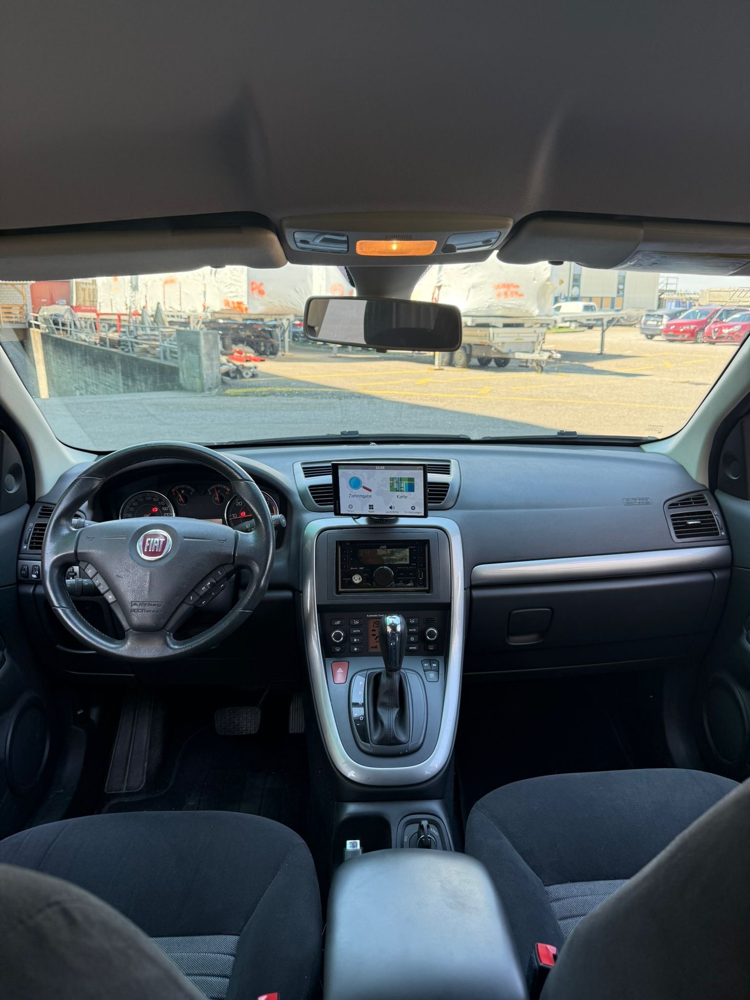 FIAT Croma 1.9 16V JTD Dynamic Automatic-image-10