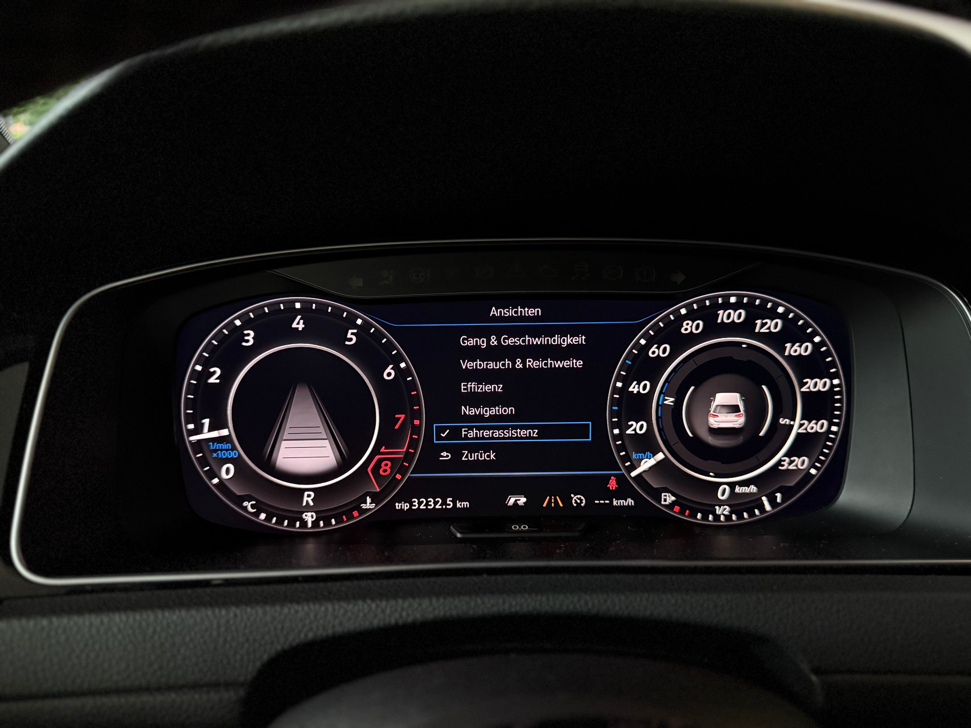 VW Golf 2.0 TSI R 4Motion DSG-image-18