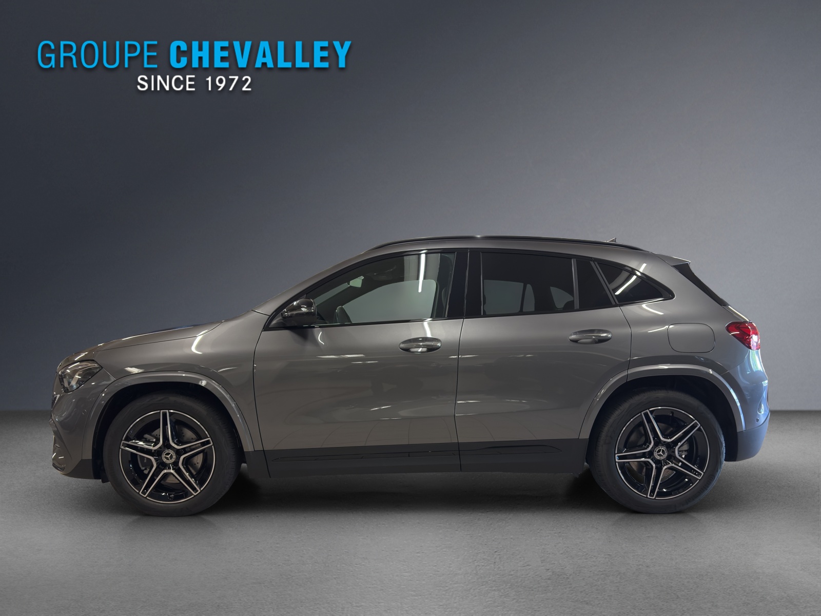 MERCEDES-BENZ GLA 220 4M-image-1