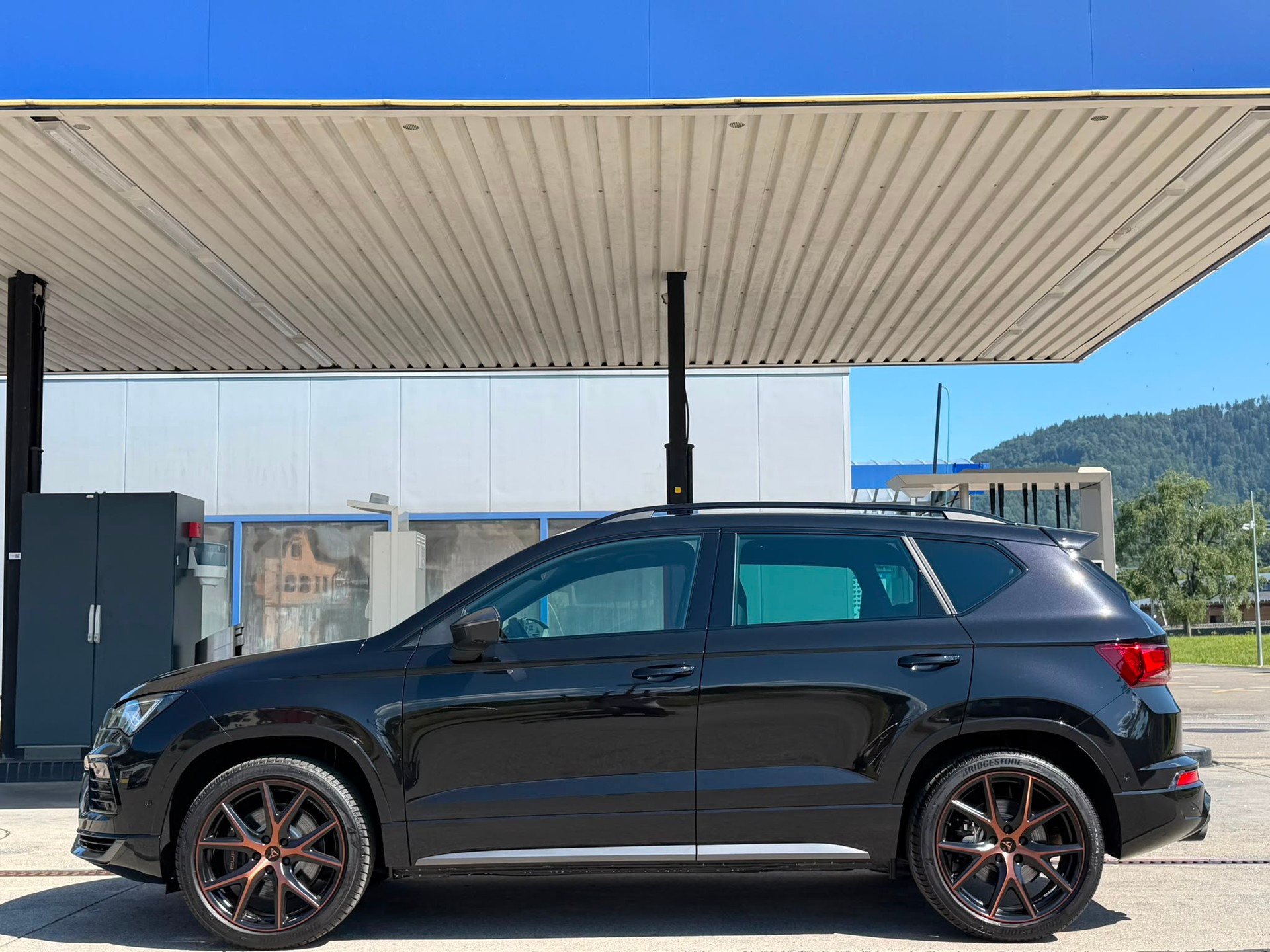 CUPRA Ateca 2.0TSI VZ 4Drive DSG *NEUWAGEN**Top Ausgestattet**Panorama**Assistenzpaket XL**DCC*-image-3