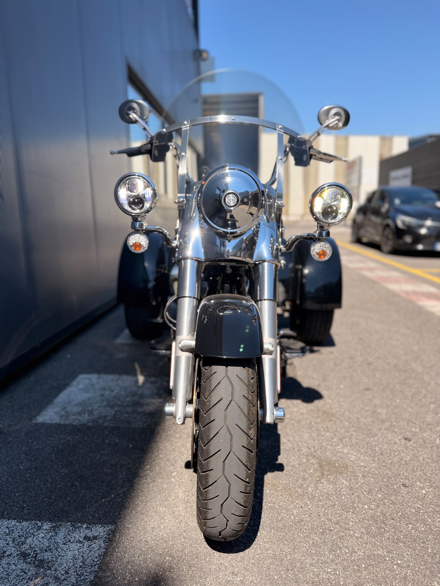 HARLEY-DAVIDSON FLRT Freewheeler-image-6