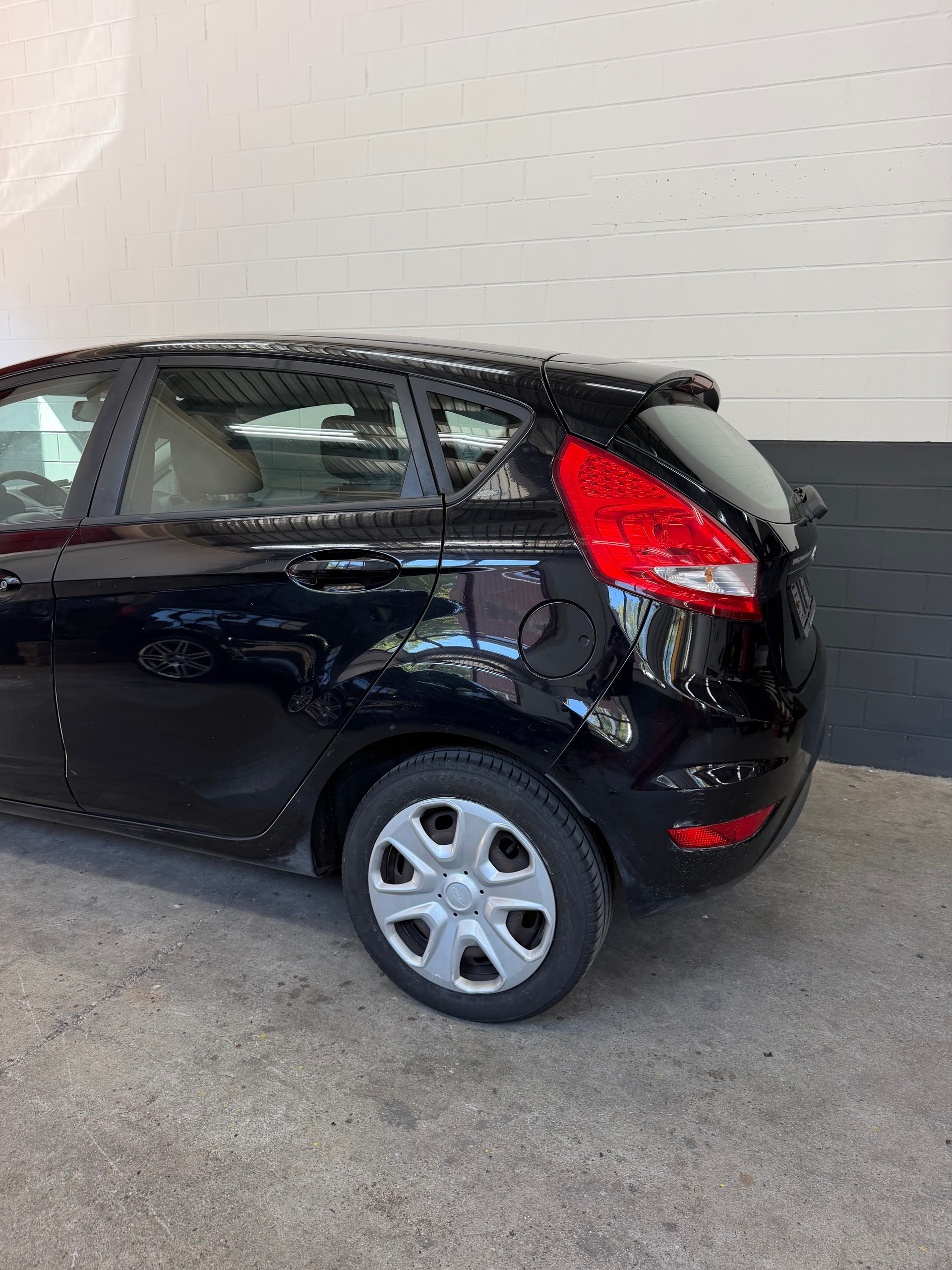 FORD Fiesta 1.25 16V Trend-image-4