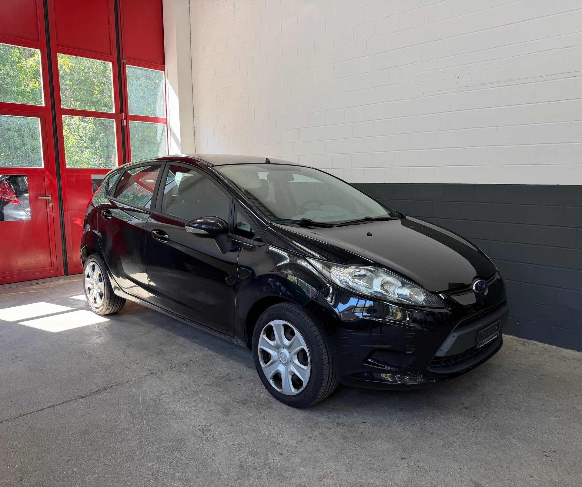FORD Fiesta 1.25 16V Trend-image-0