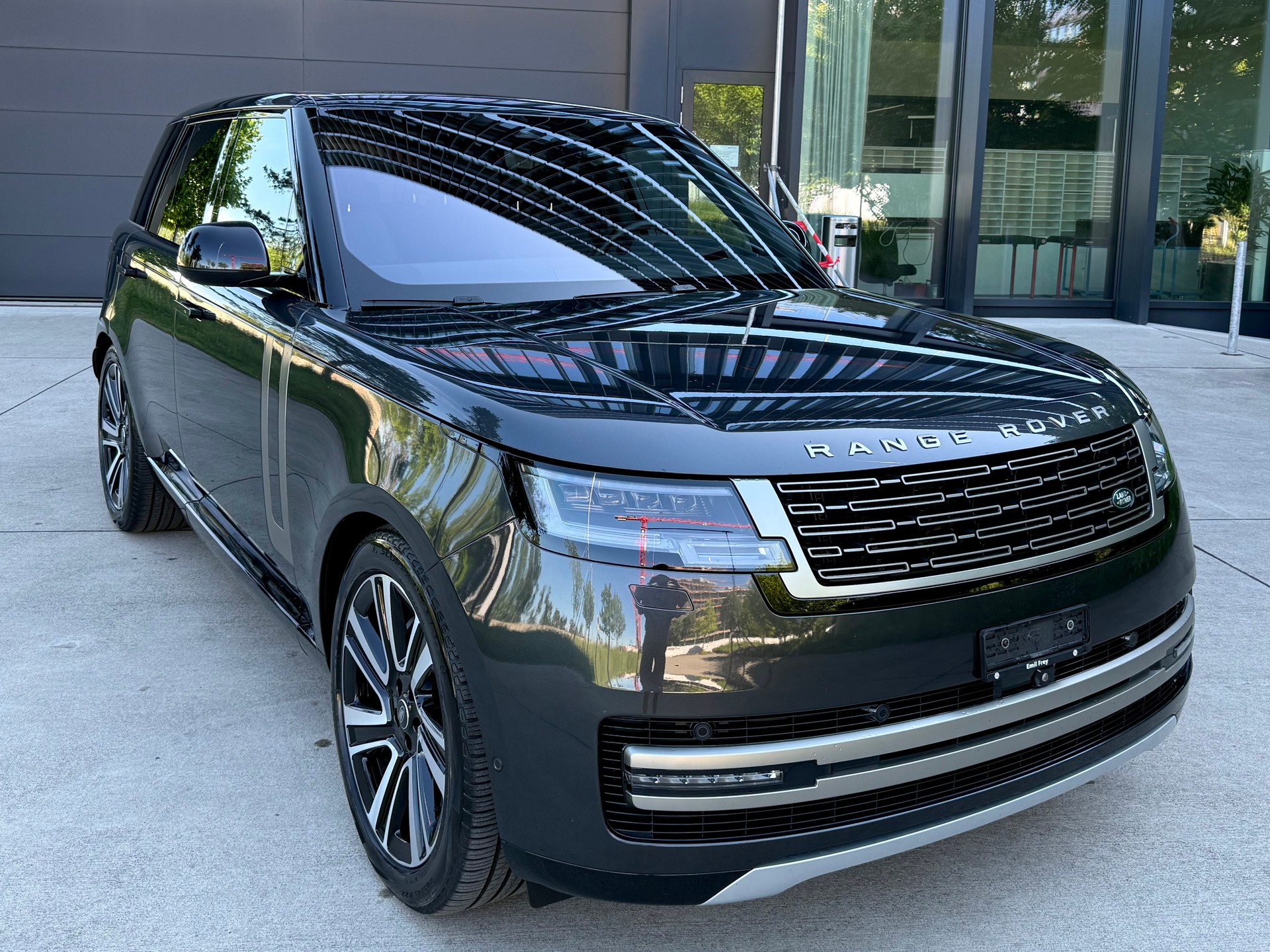 LAND ROVER Range Rover D300 3.0D I6 MHEV SE Automatic-image-1