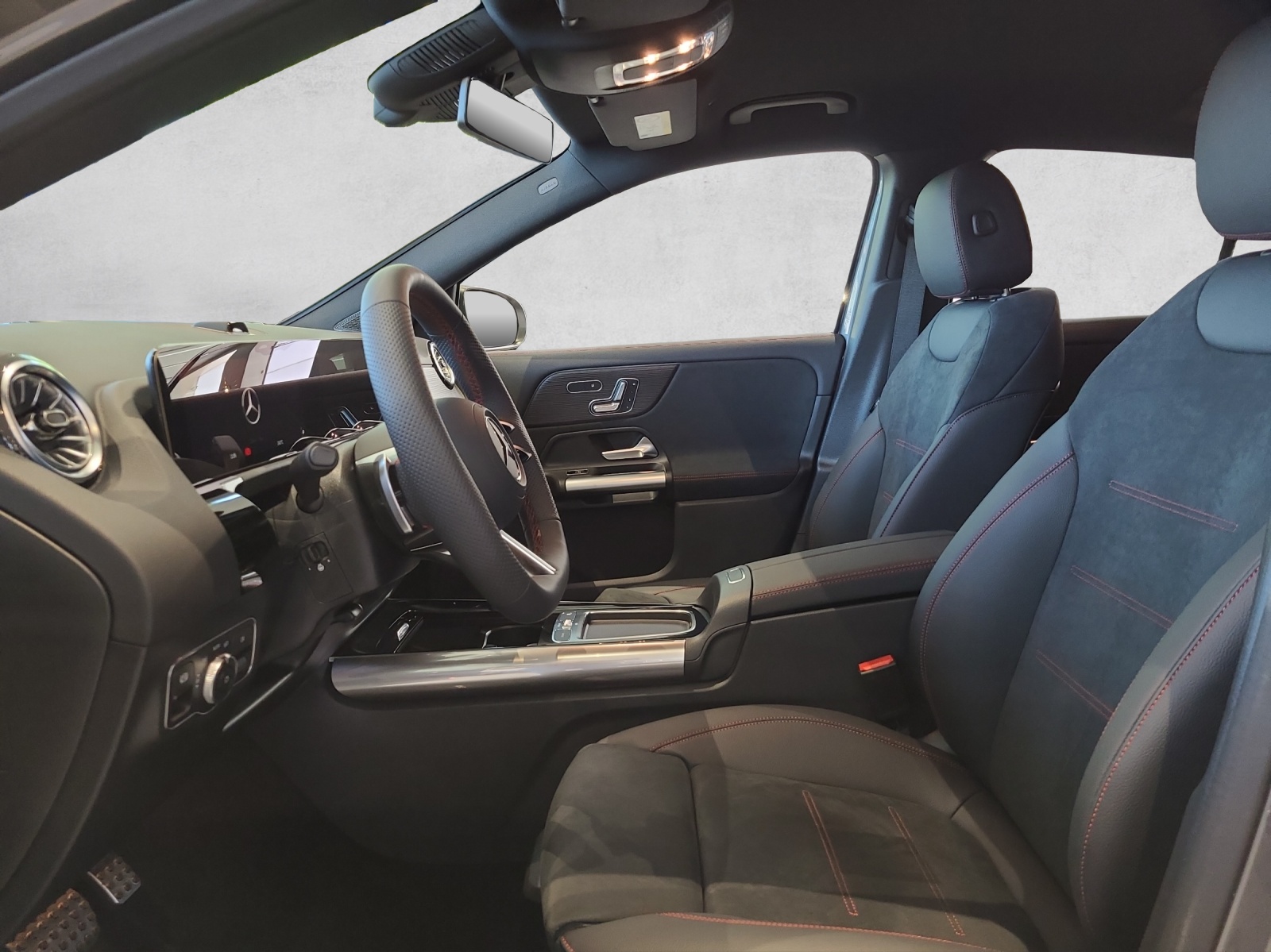 MERCEDES-BENZ GLA 220 4Matic 8G-DCT-image-6