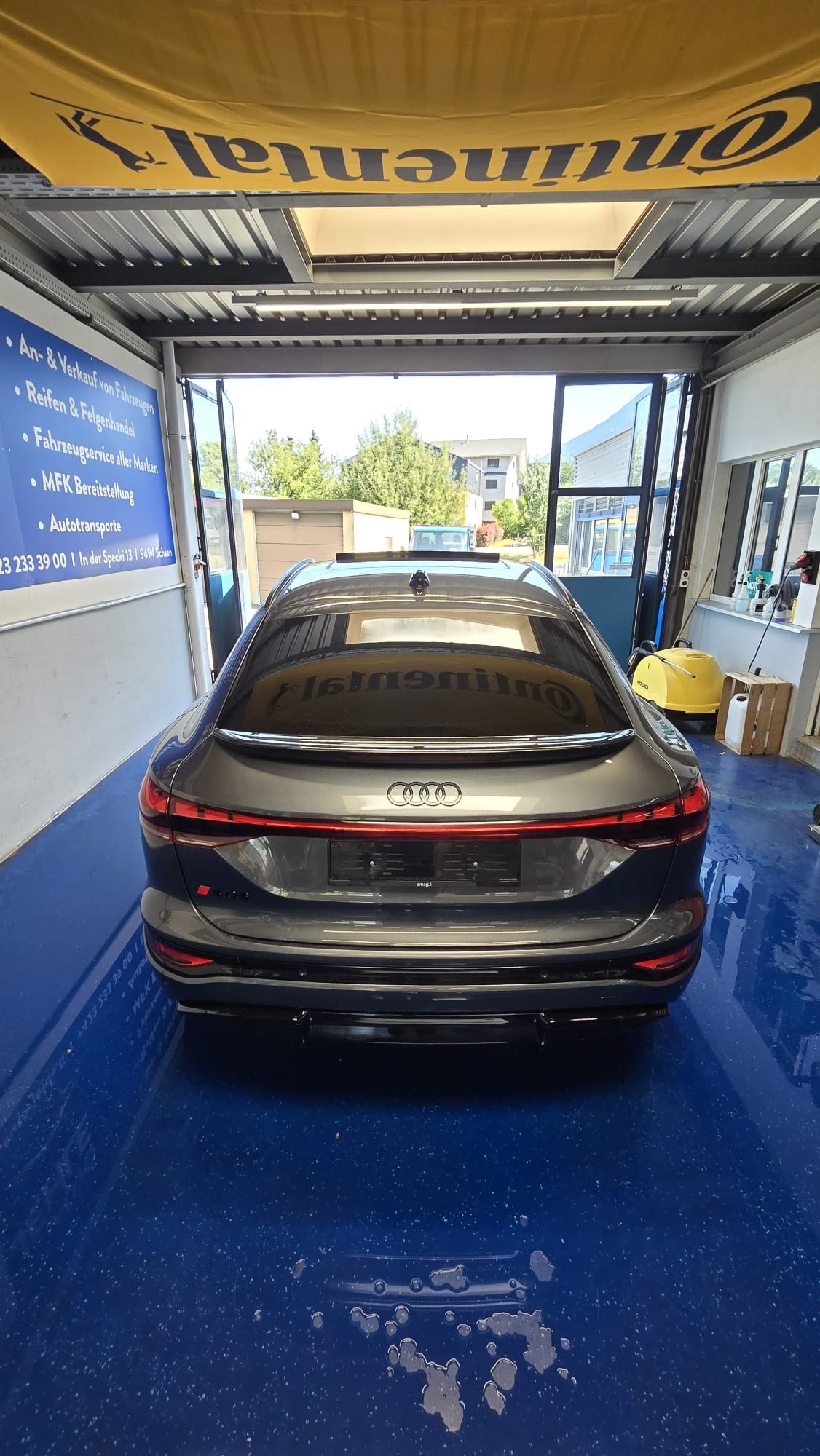 AUDI SQ6 Sportback e-tron quattro-image-10
