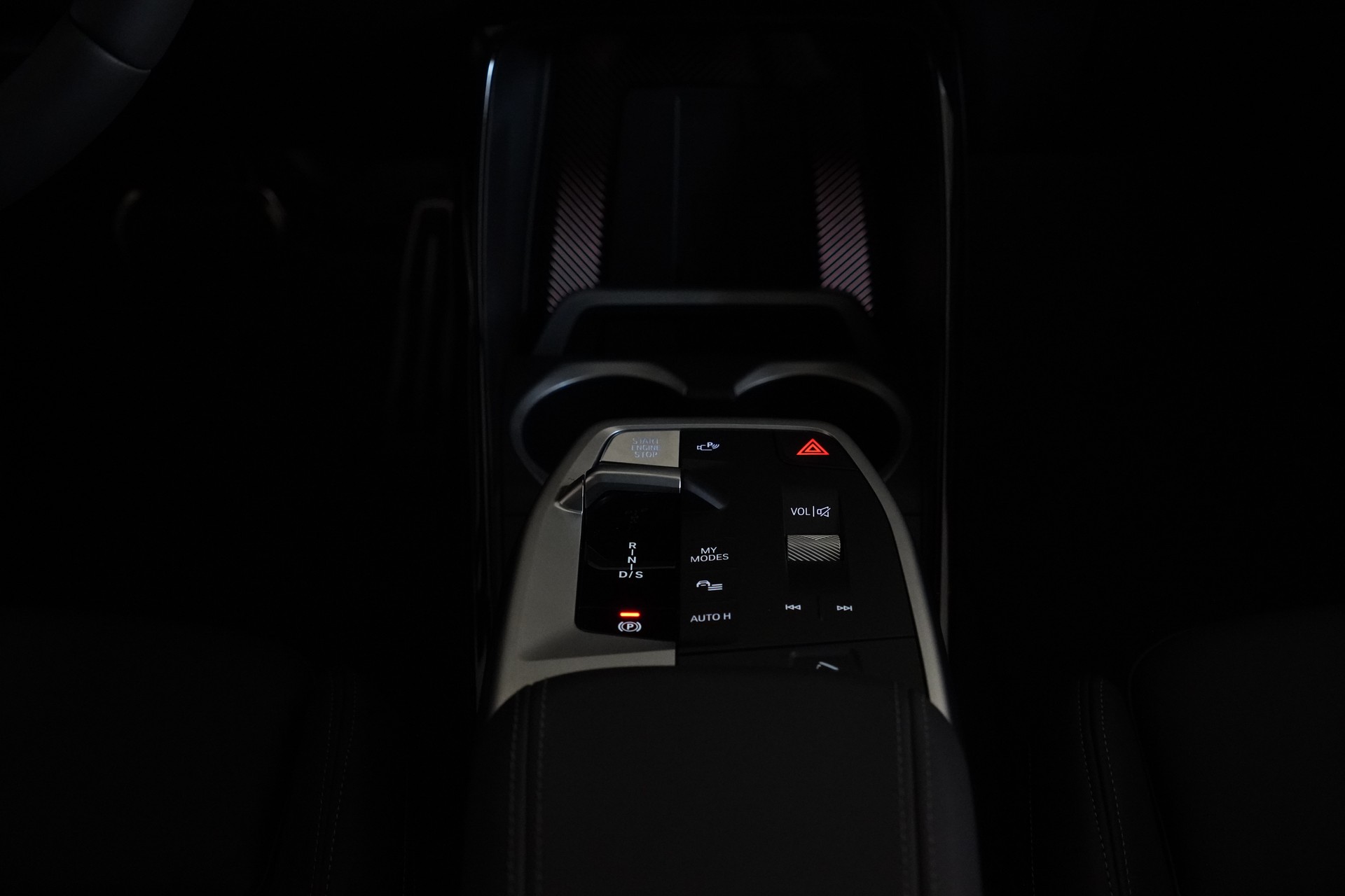 BMW X1 xDrive 23d 48V M Sport Pro-image-19