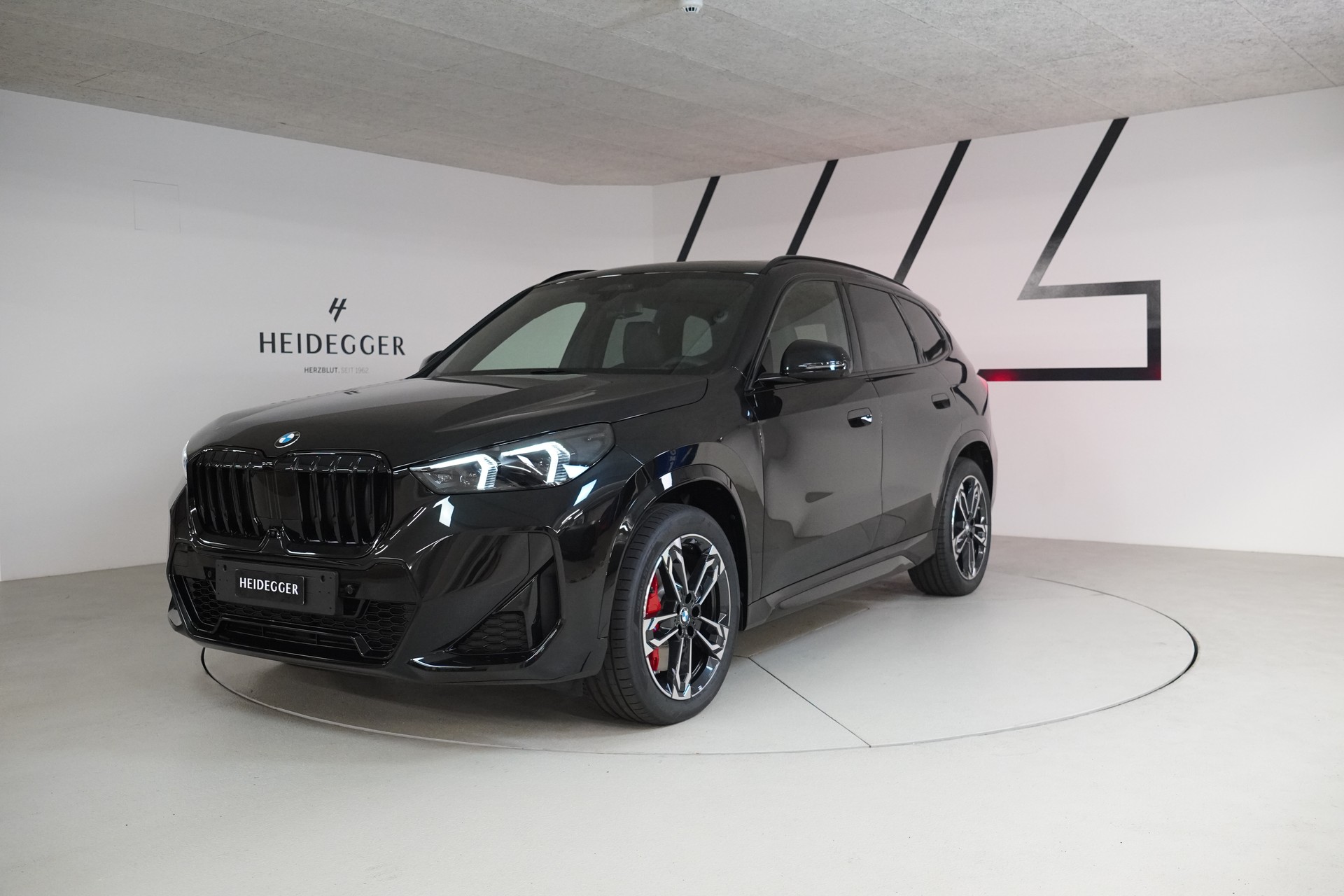 BMW X1 xDrive 23d 48V M Sport Pro-image-0