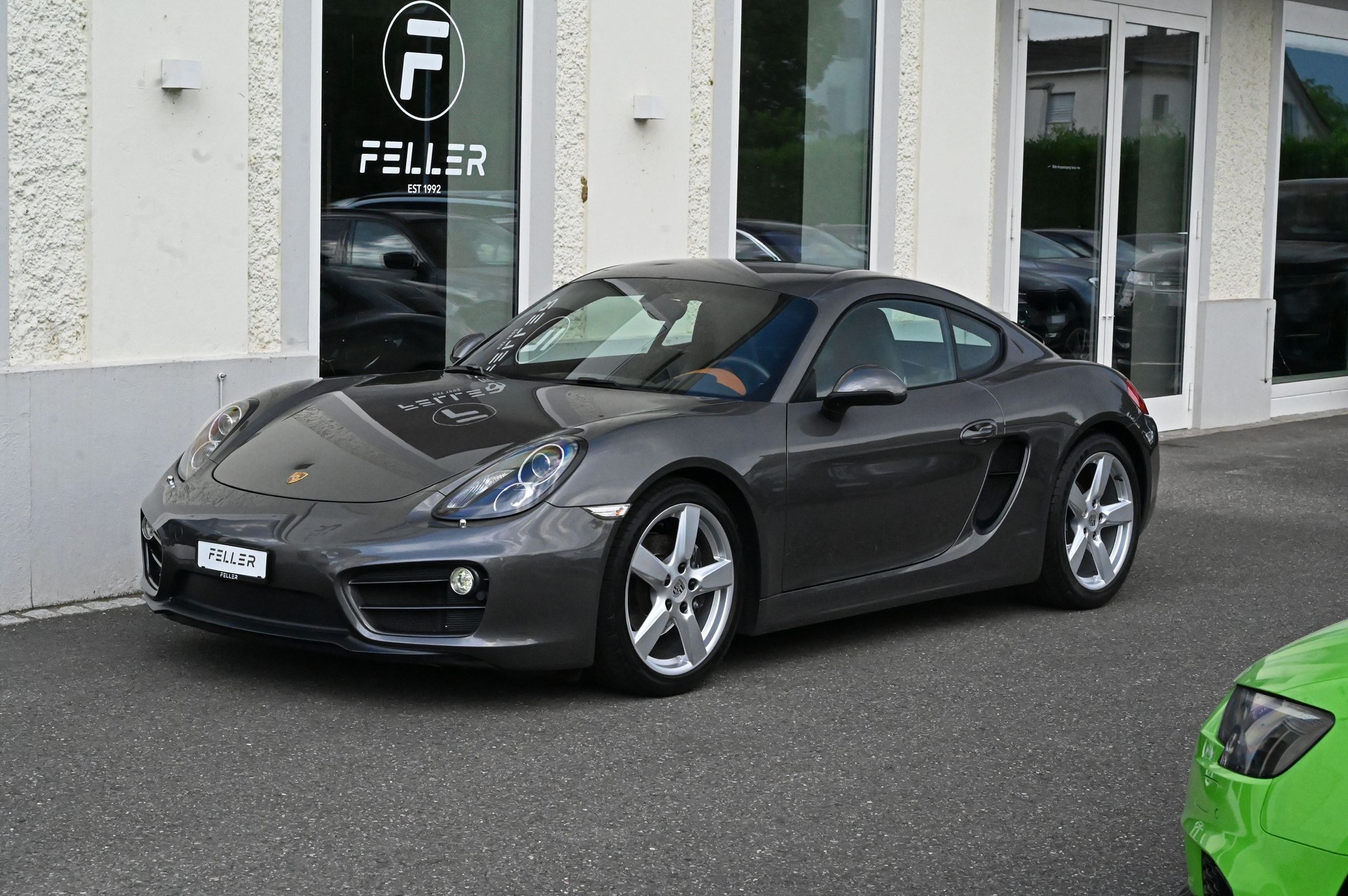 PORSCHE Cayman 2.7 PDK-image-0