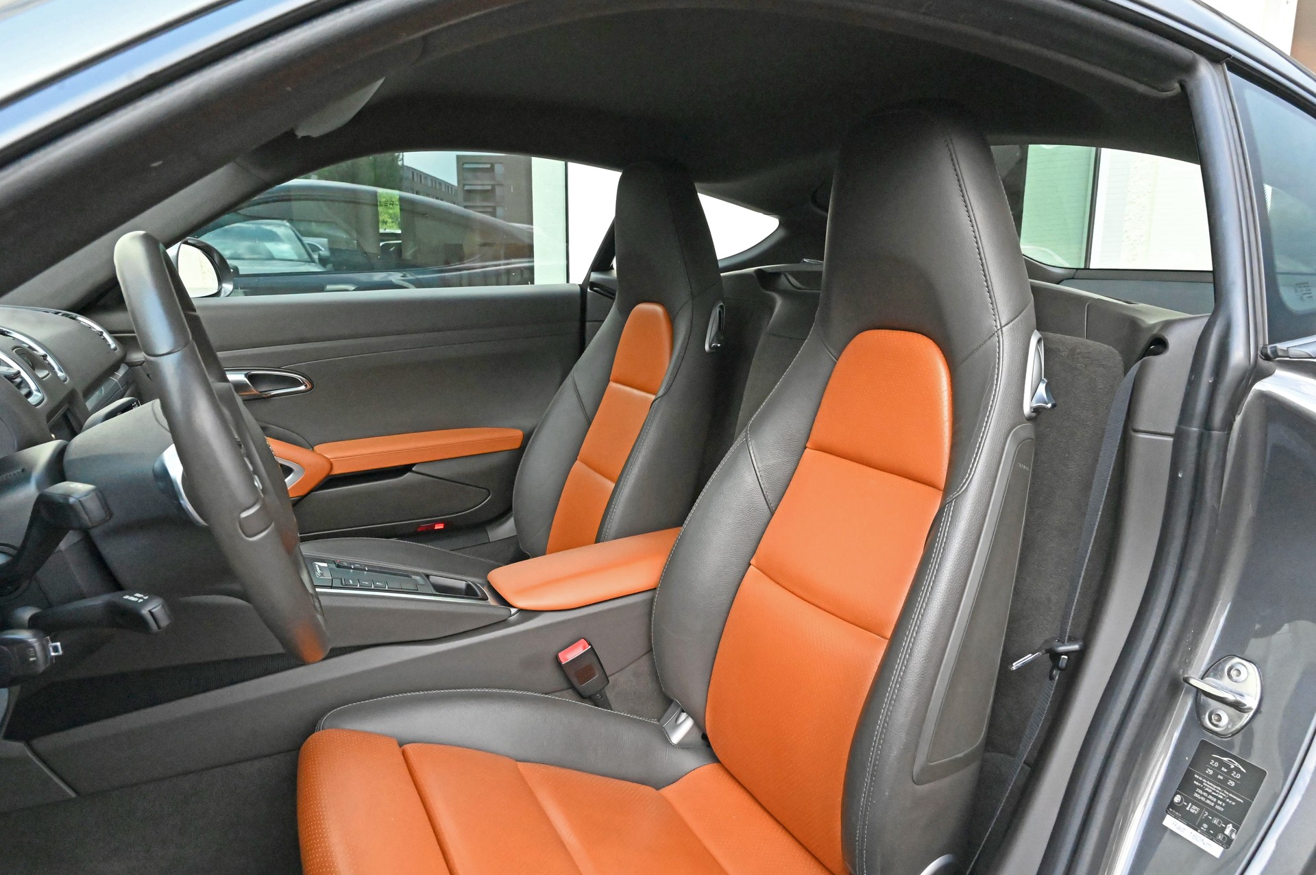 PORSCHE Cayman 2.7 PDK-image-13