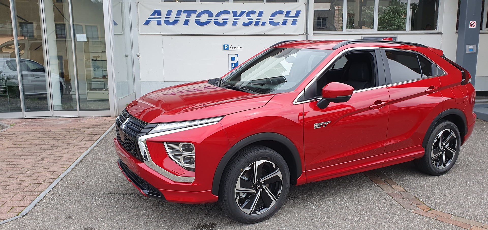 MITSUBISHI EclipseCross PHEV SwissLine 4x4 Automat-image-0