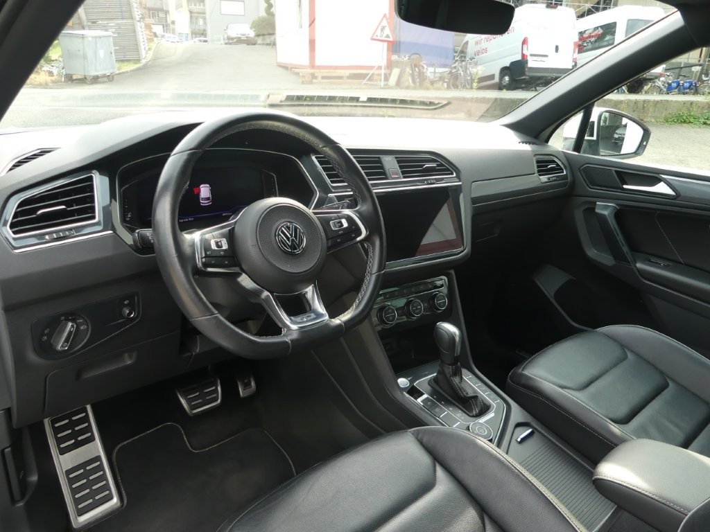 VW Tiguan 2.0TSI Highline 4Motion DSG-image-6