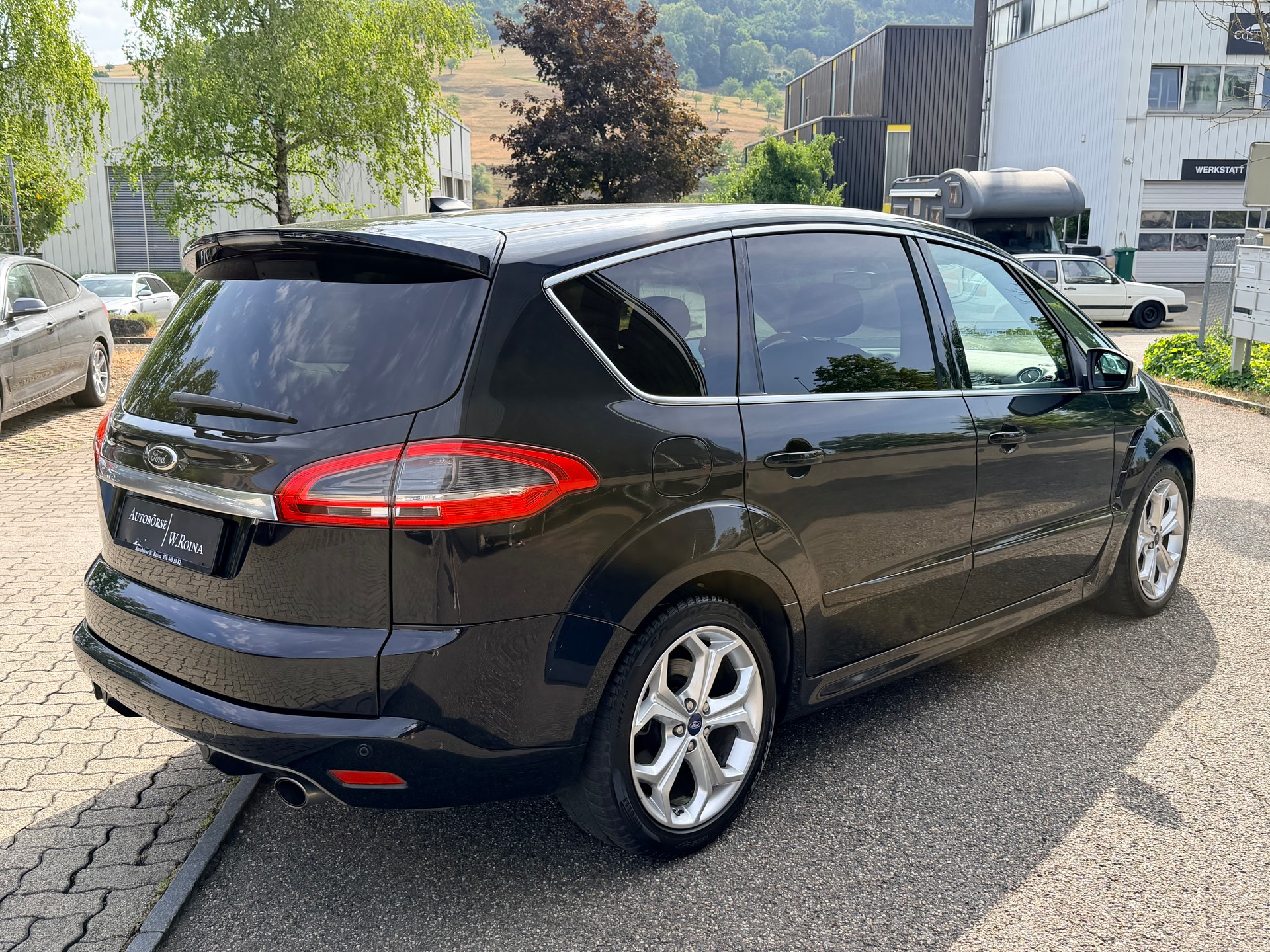 FORD S-Max 2.2 TDCi Titanium Automatic-image-2