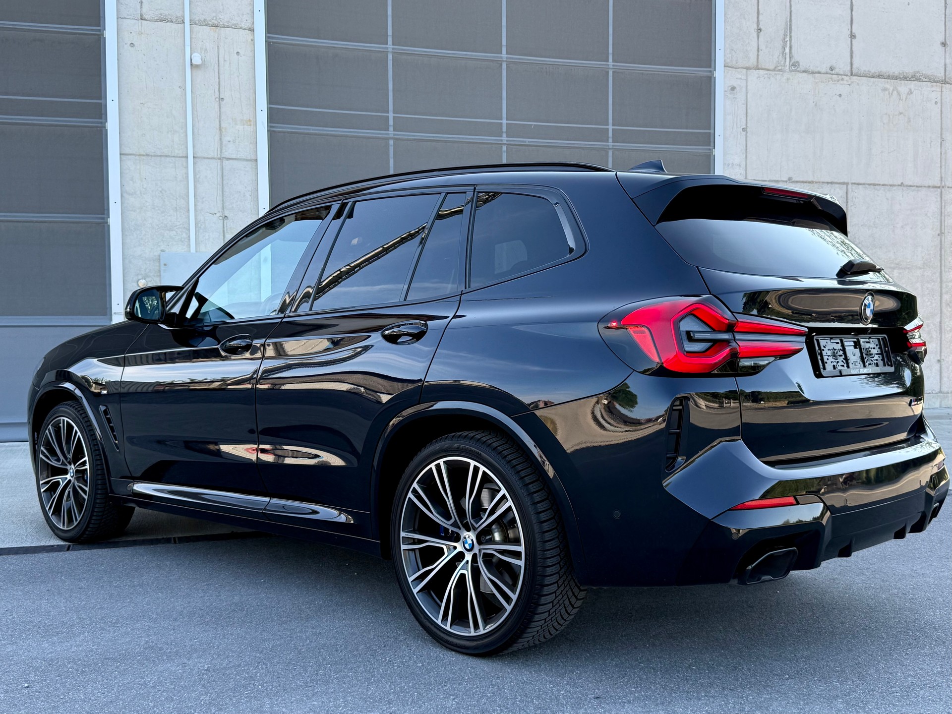 BMW X3 M40i-image-9