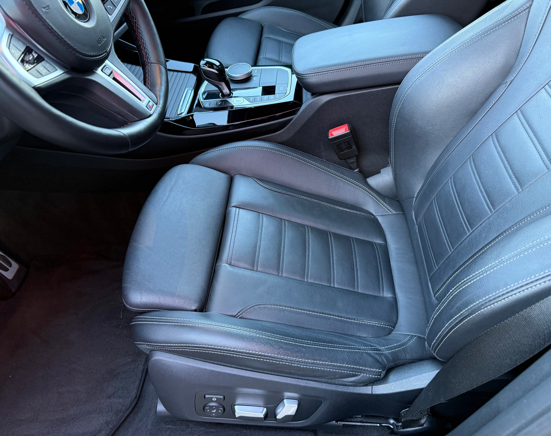 BMW X3 M40i-image-12