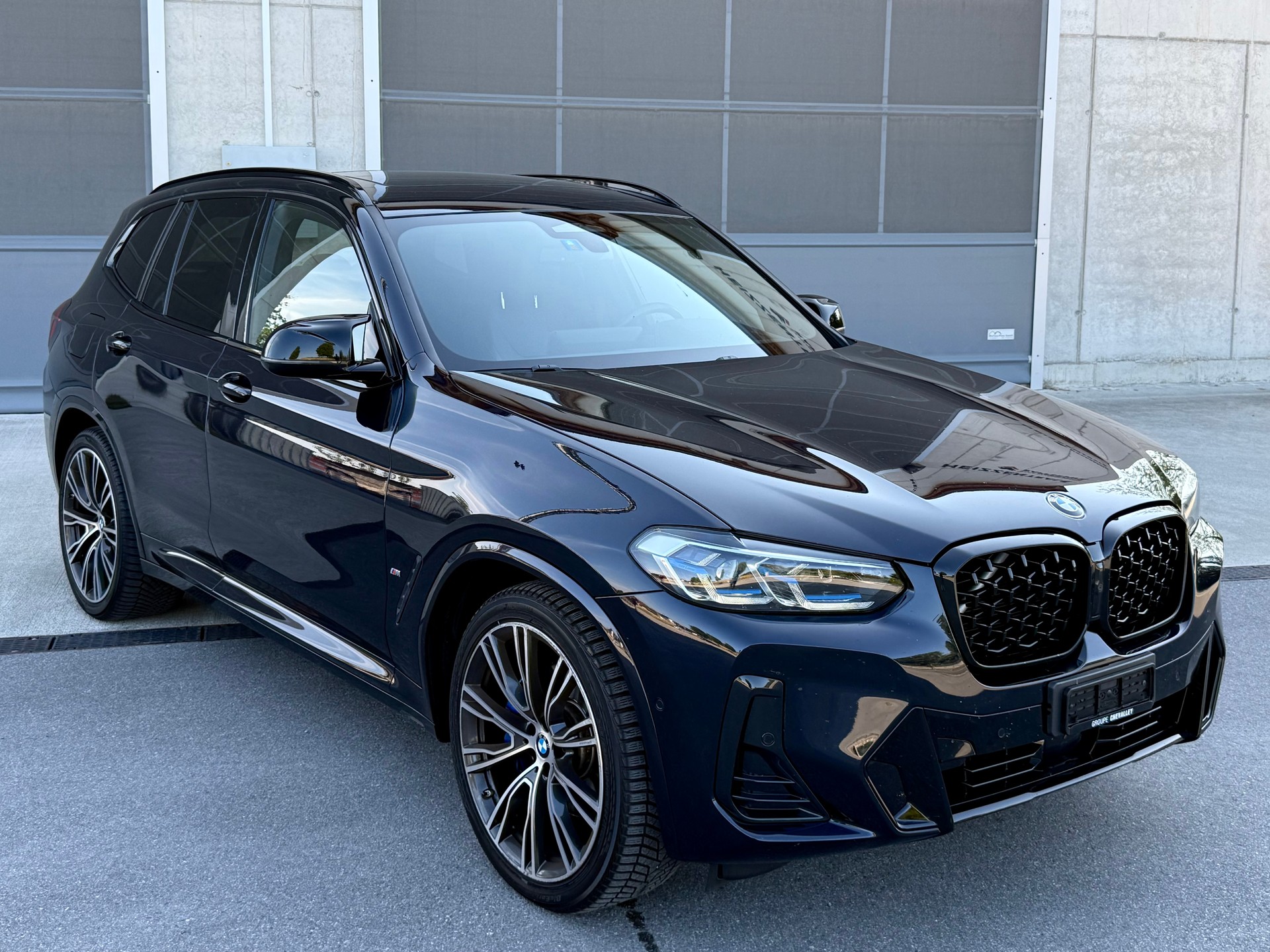 BMW X3 M40i-image-2