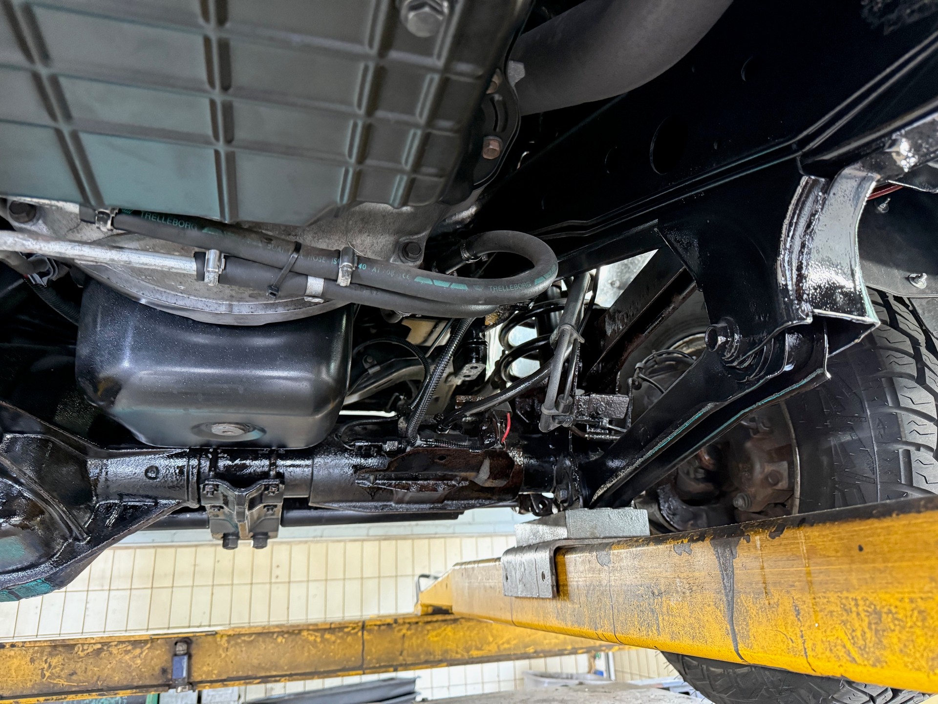 DODGE 2500 Cummins Diesel-image-7