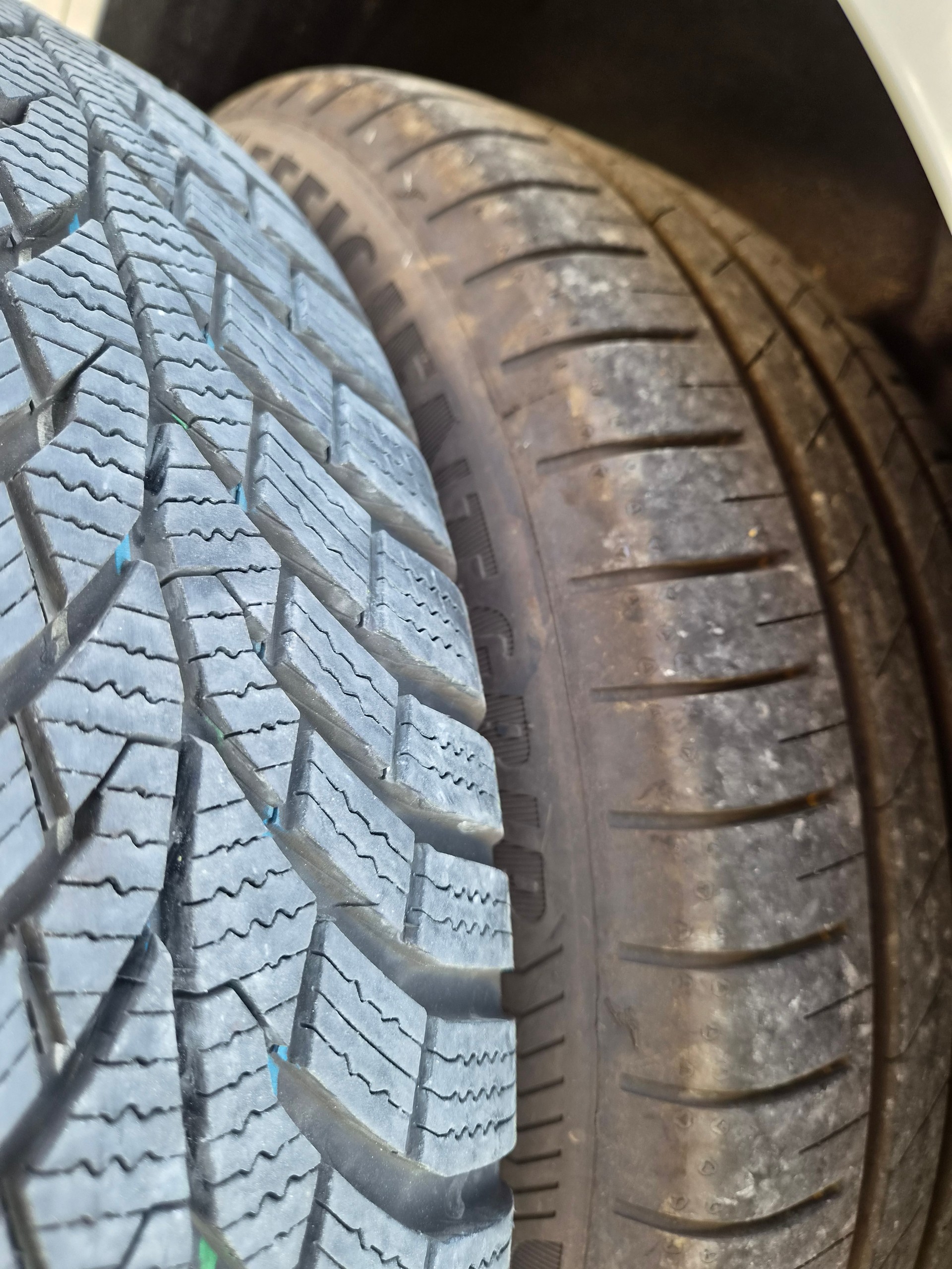 VW 1.0 TSI Basis-image-9