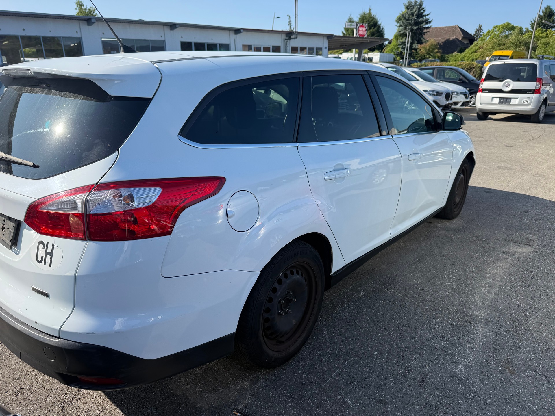 FORD Focus 1.0 SCTi Titanium-image-4