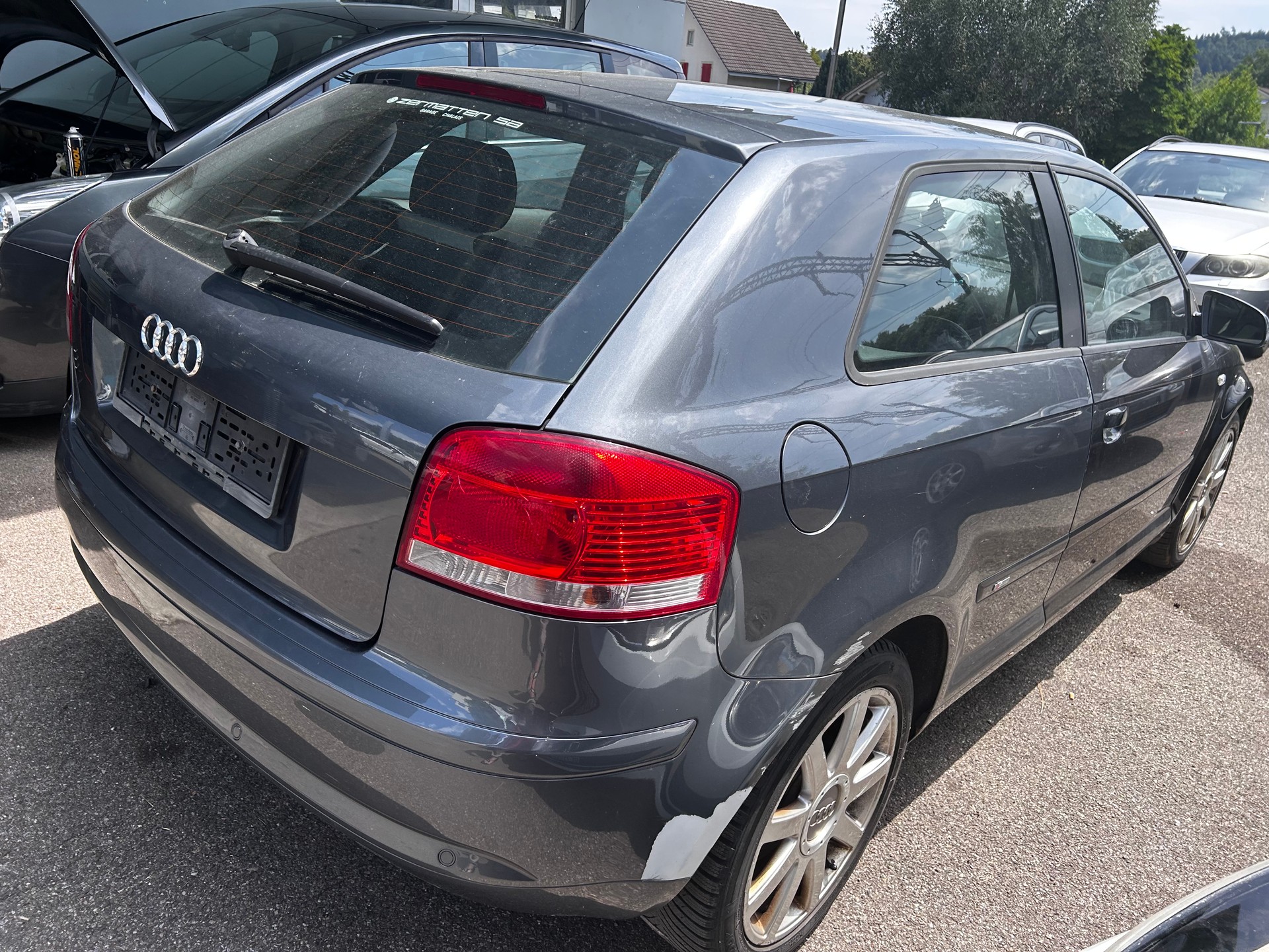 AUDI A3 2.0 Turbo FSI Ambition quattro-image-3