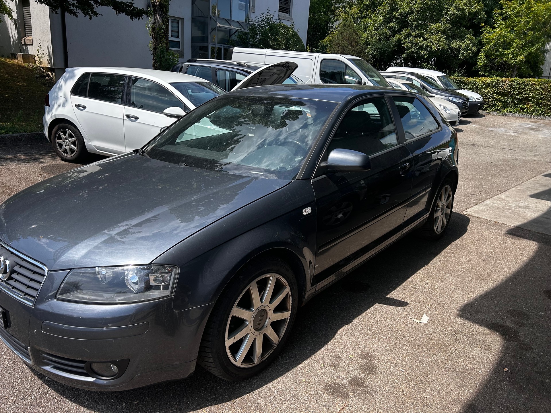 AUDI A3 2.0 Turbo FSI Ambition quattro-image-1
