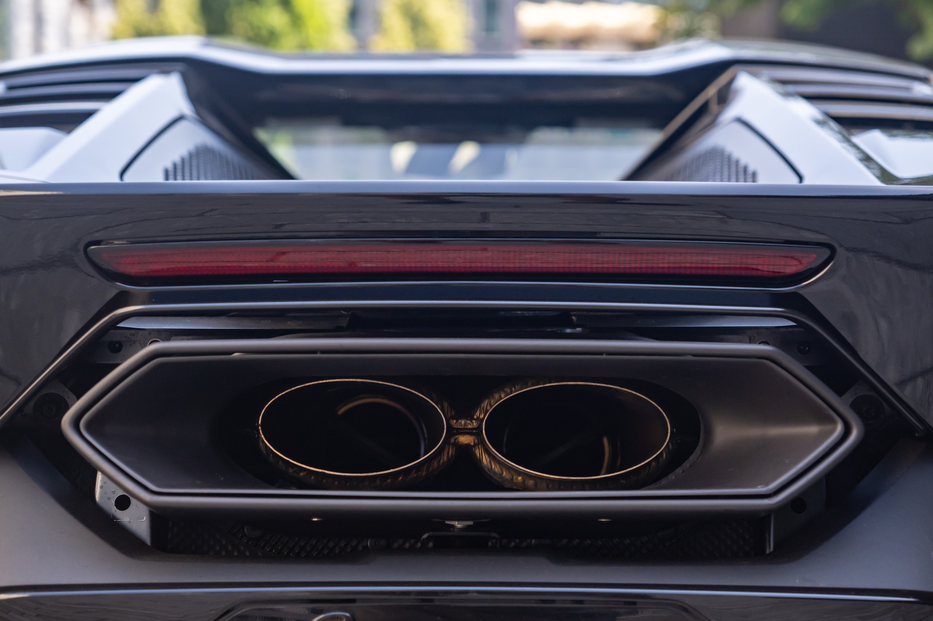 LAMBORGHINI 4.0-image-9