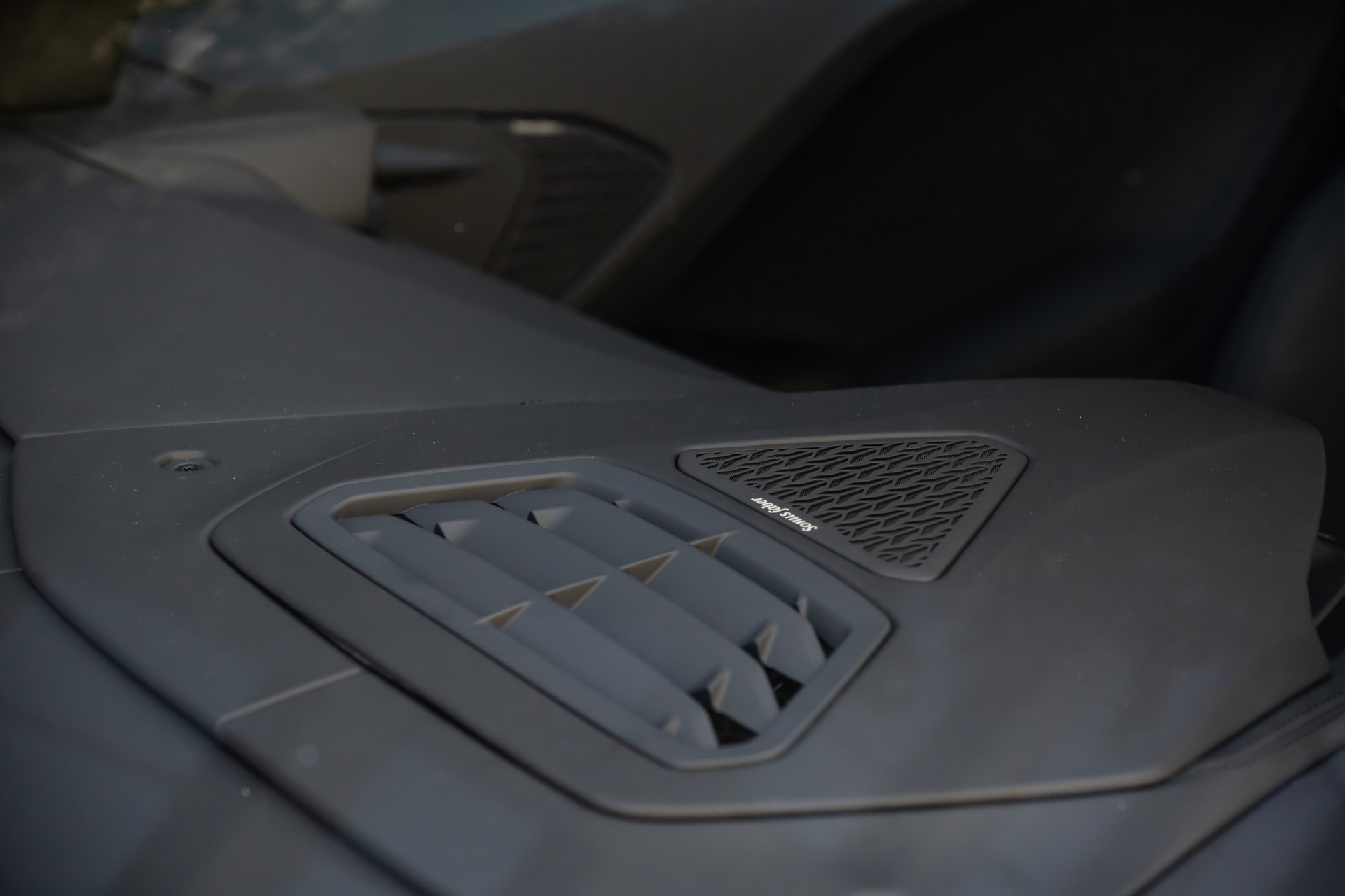 LAMBORGHINI 4.0-image-12