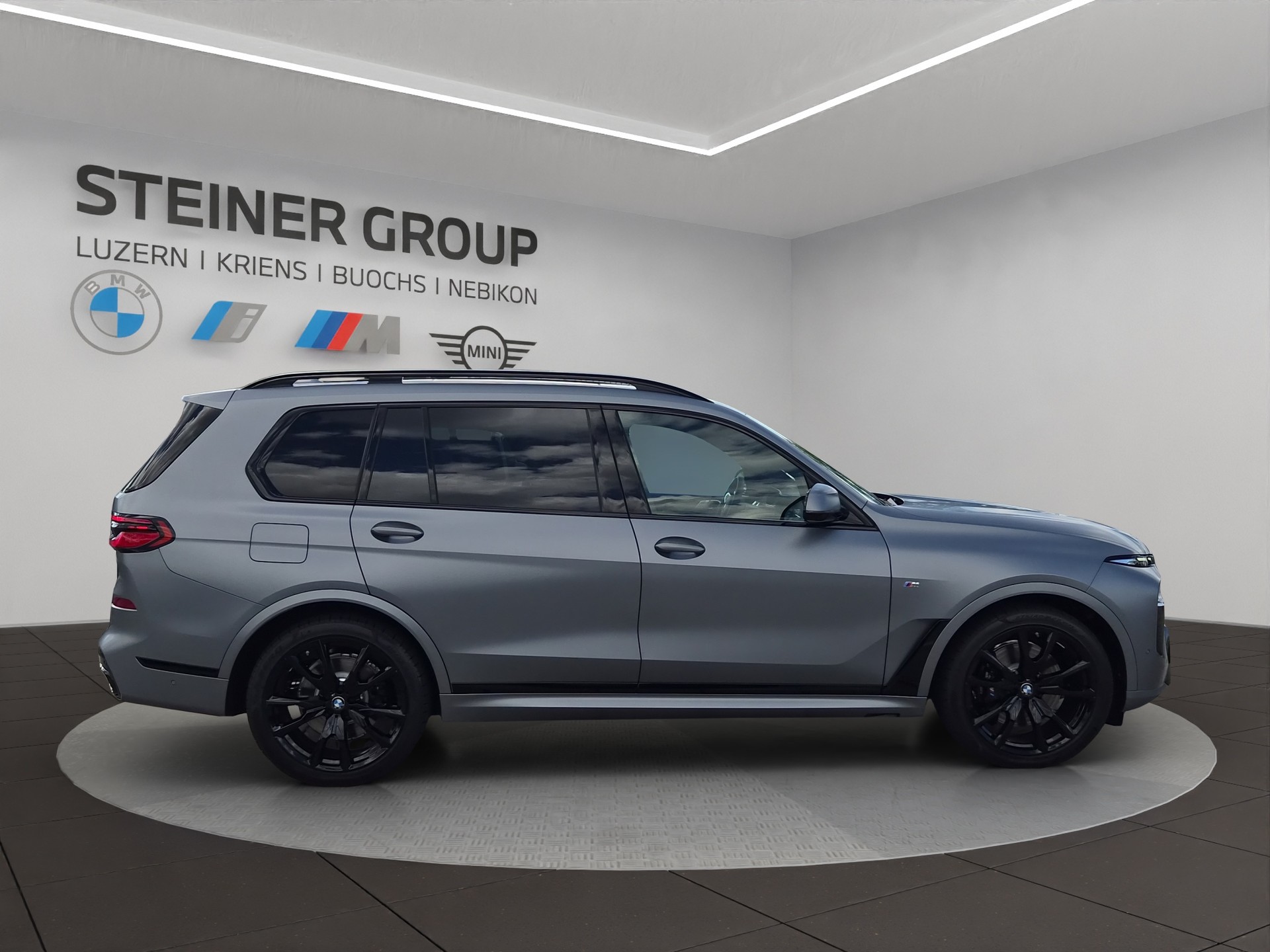 BMW X7 xDrive 48V 40d M Sport Pro Steptronic-image-3