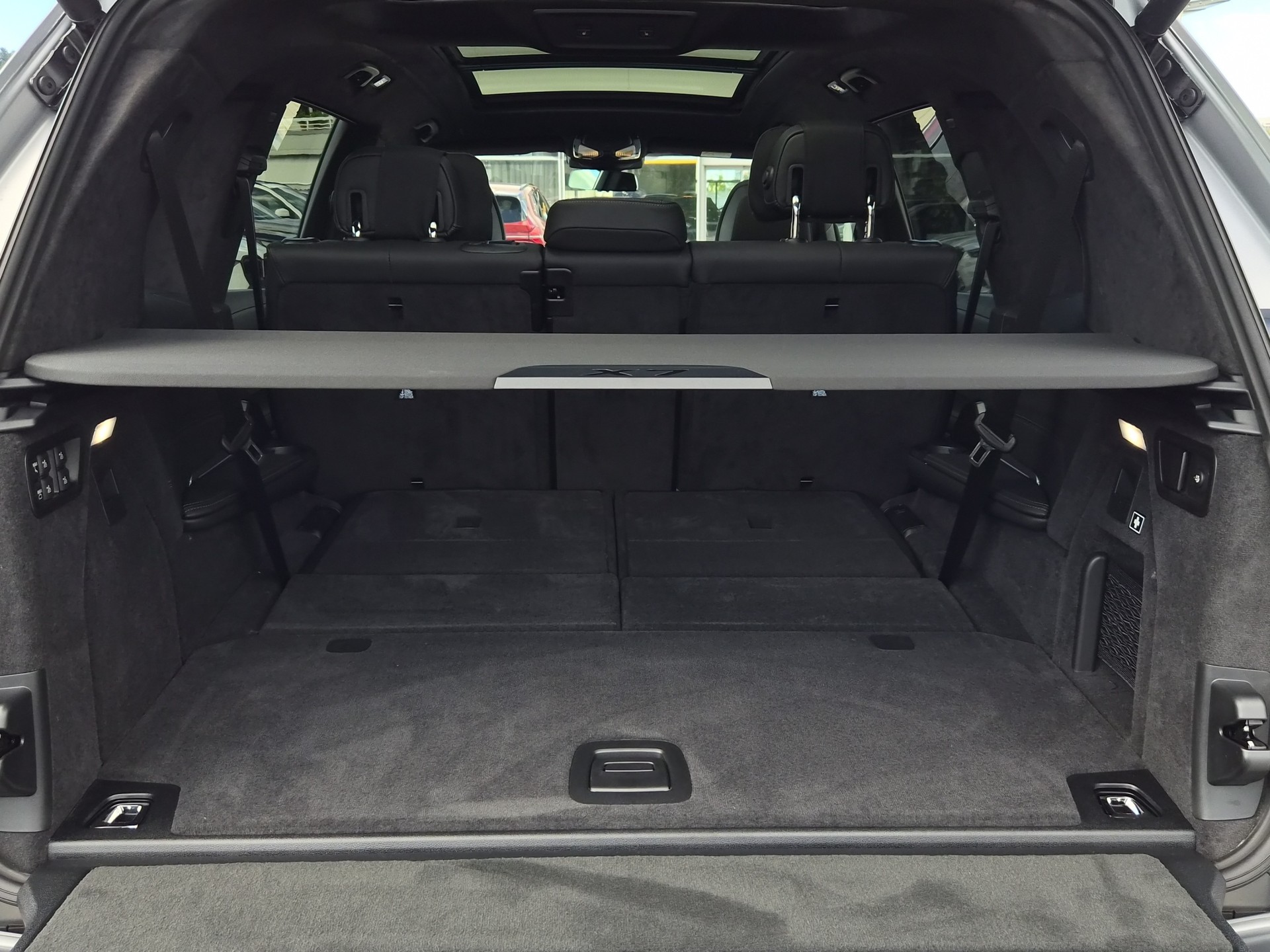 BMW X7 xDrive 48V 40d M Sport Pro Steptronic-image-22