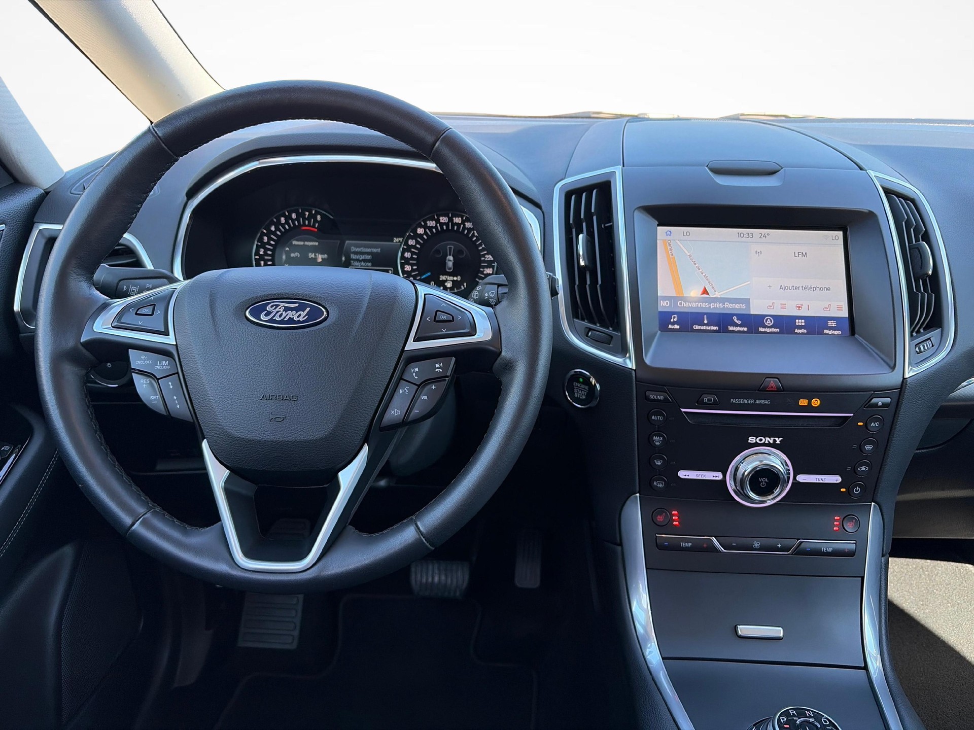 FORD Galaxy 2.5 Hybrid Titanium 7P-image-15