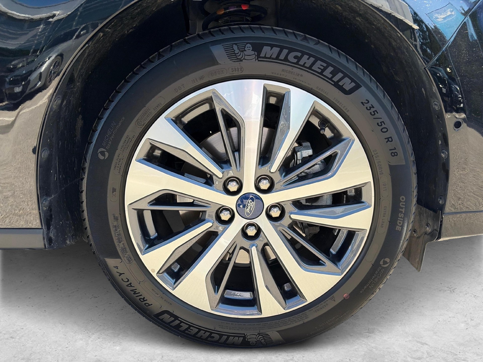 FORD Galaxy 2.5 Hybrid Titanium 7P-image-19