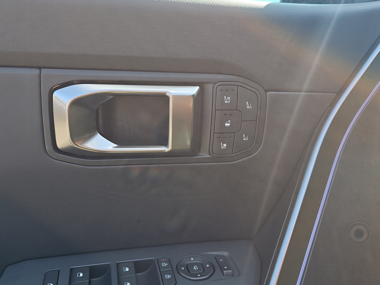 KIA Seltos 1.6 T-GDi X-Line-image-11