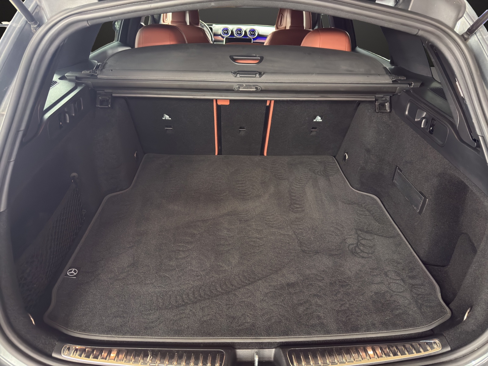 MERCEDES-BENZ C 220 d T 4M Swiss Star-image-8