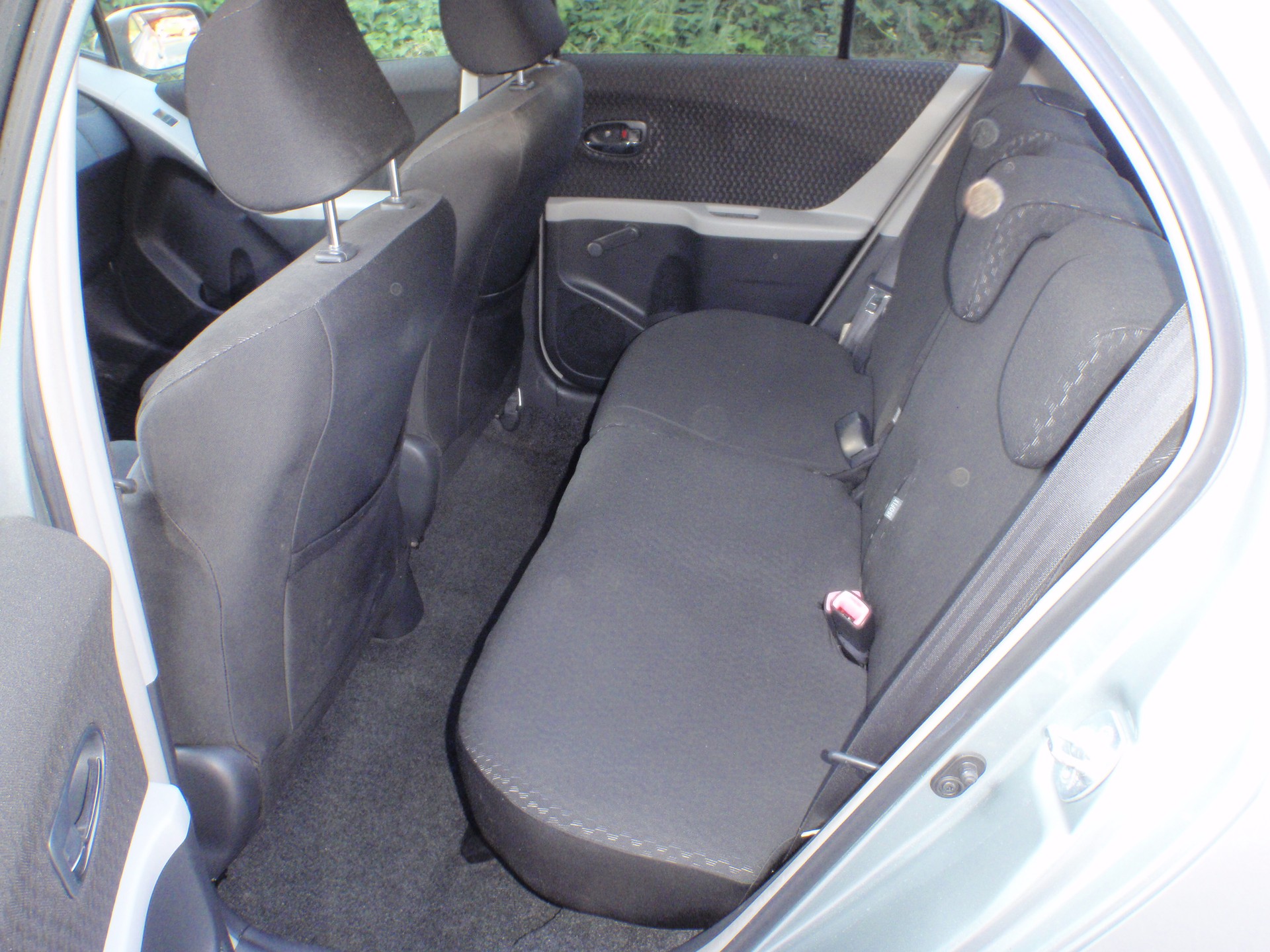 TOYOTA Yaris 1.8 TS-image-8