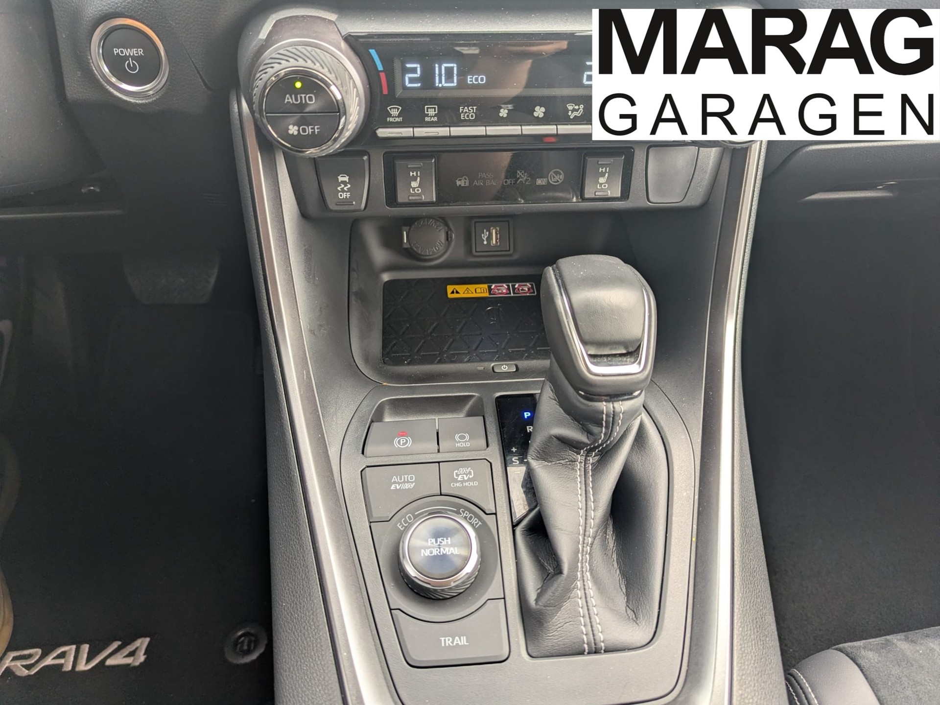 TOYOTA RAV-4 2.5 PHEV GR Sport e-CVT 4WD-image-11
