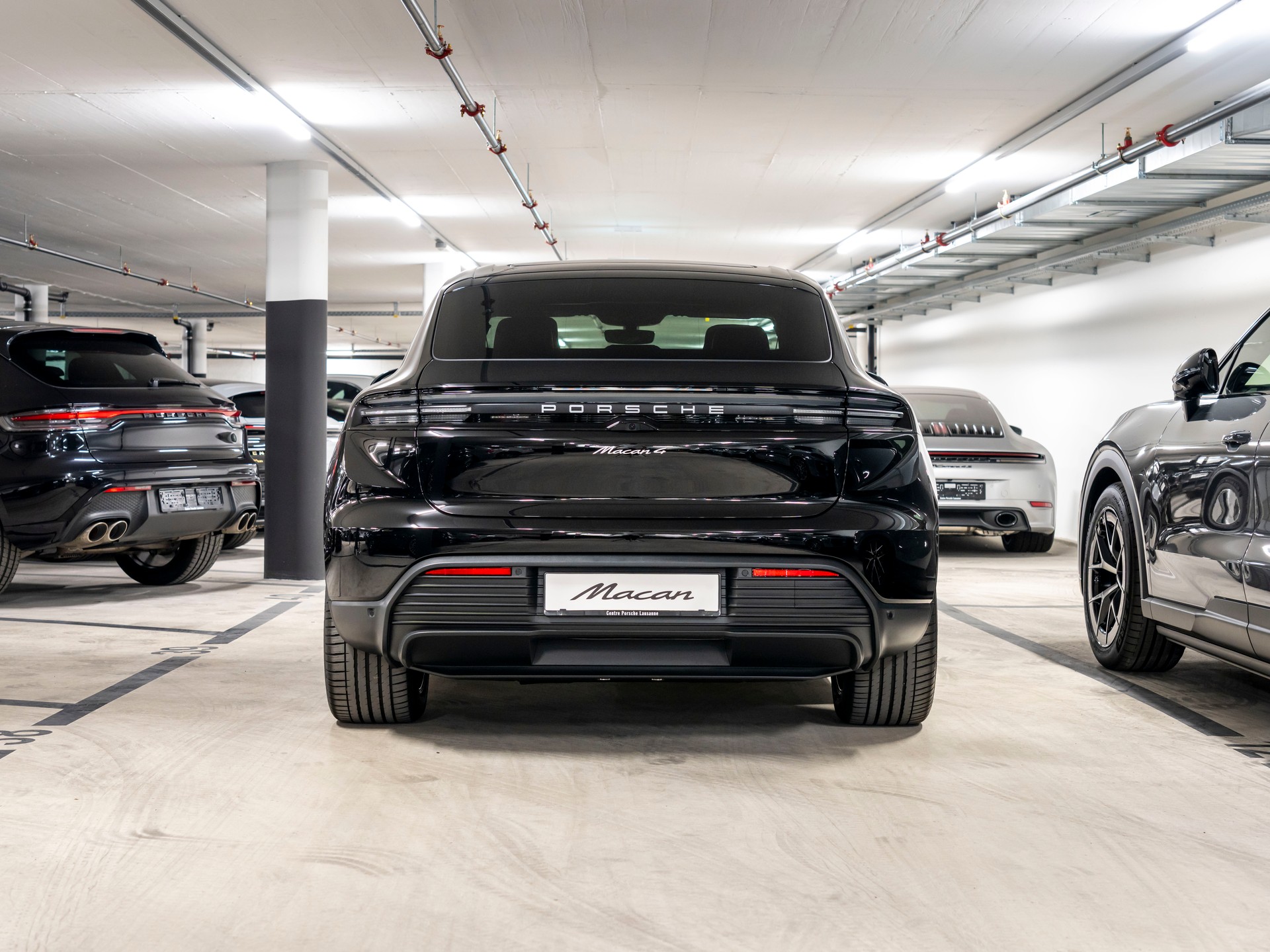 PORSCHE Macan 4 100kWh-image-4