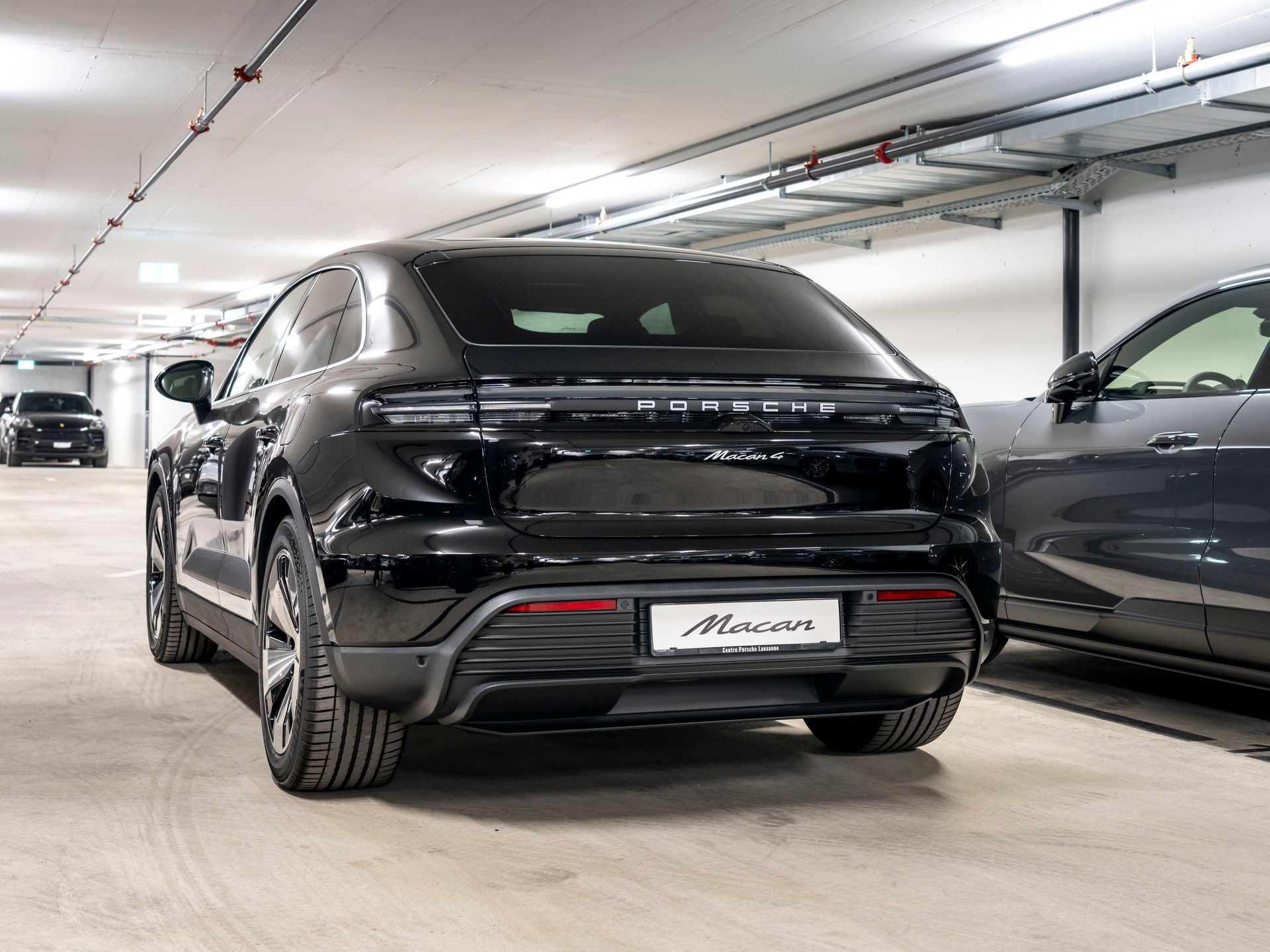 PORSCHE Macan 4 100kWh-image-2