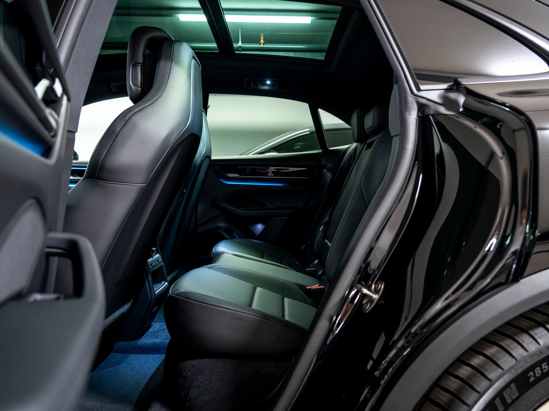 PORSCHE Macan 4 100kWh-image-20