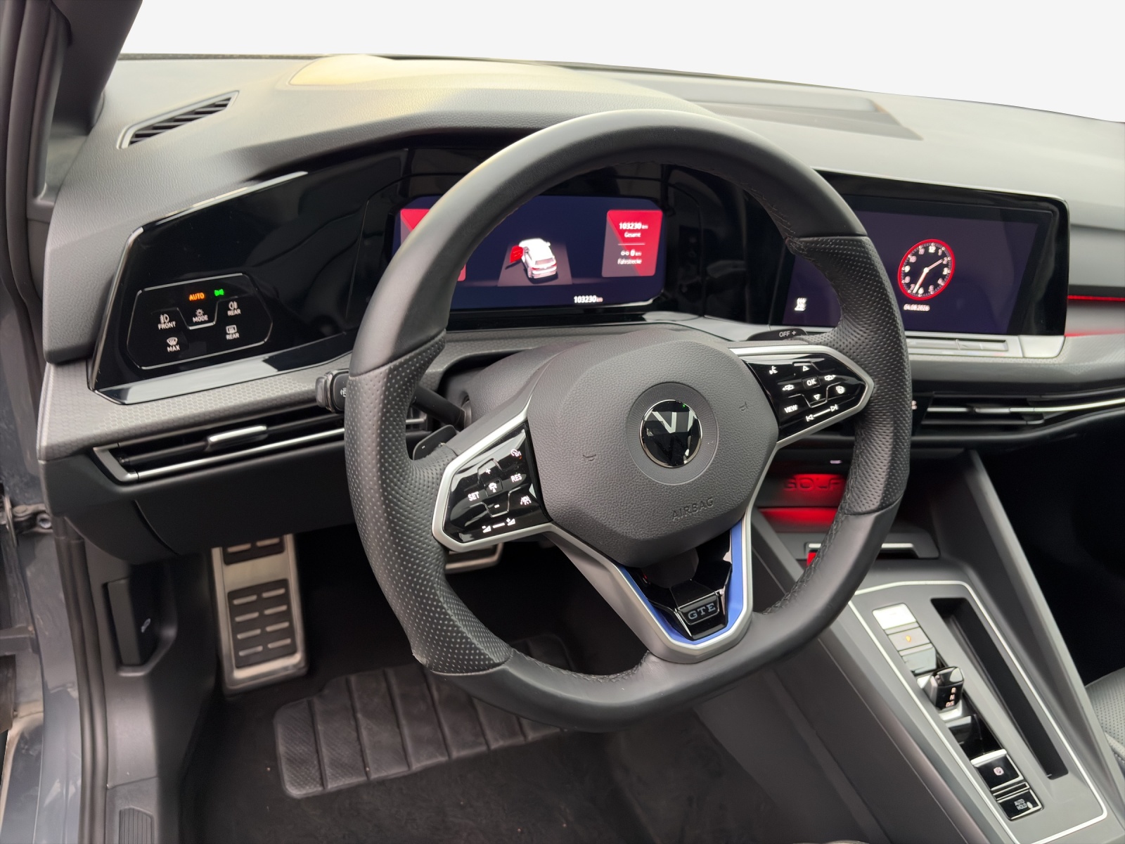 VW Golf 1.4 TSI PHEV GTE-image-10