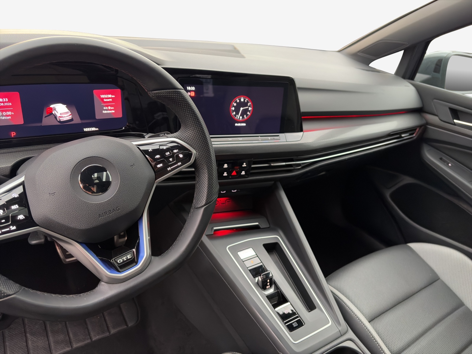 VW Golf 1.4 TSI PHEV GTE-image-11