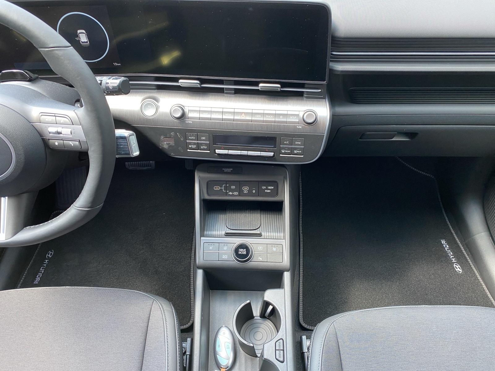 HYUNDAI Kona Electric Amplia-image-13