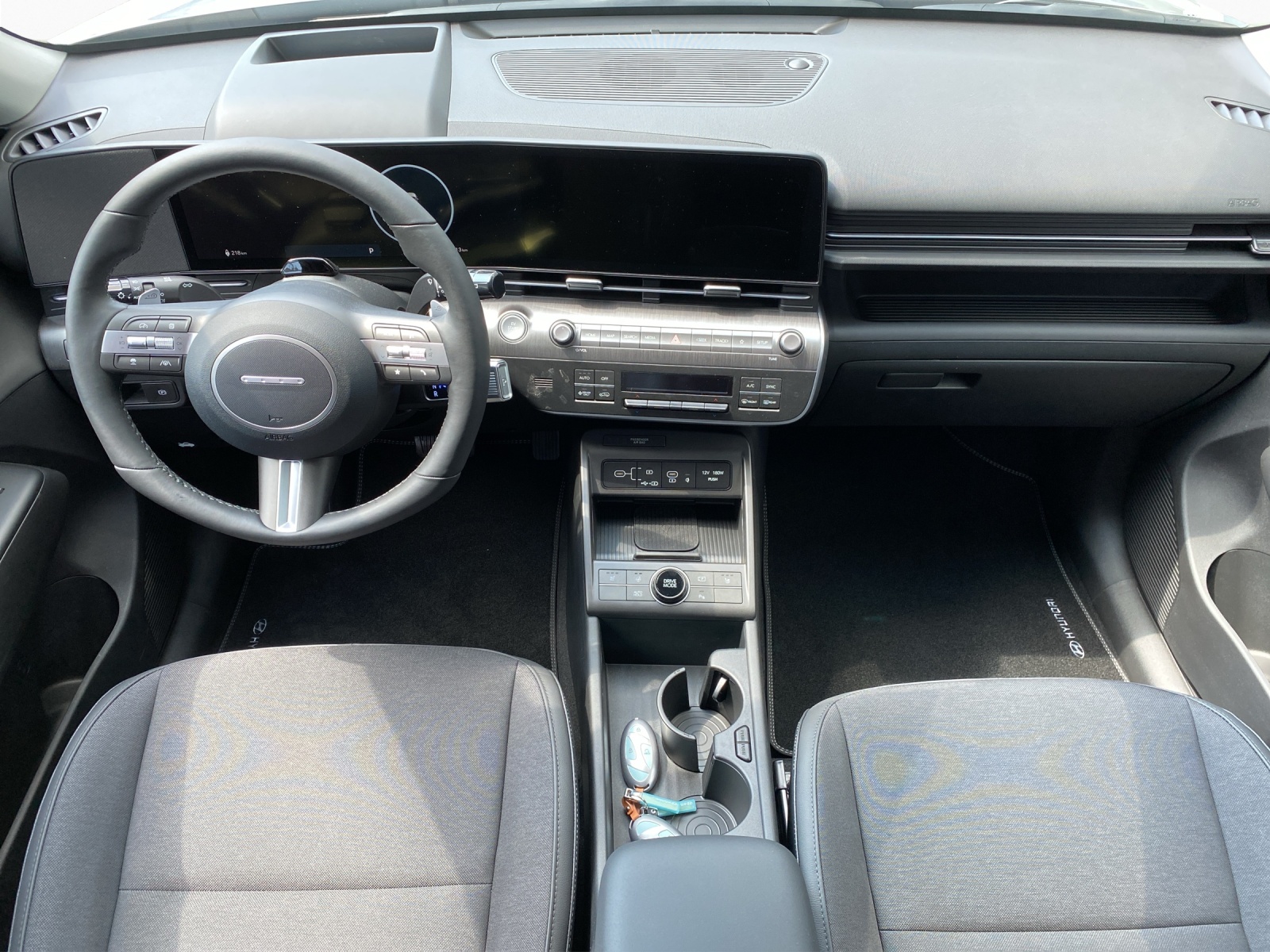 HYUNDAI Kona Electric Amplia-image-11