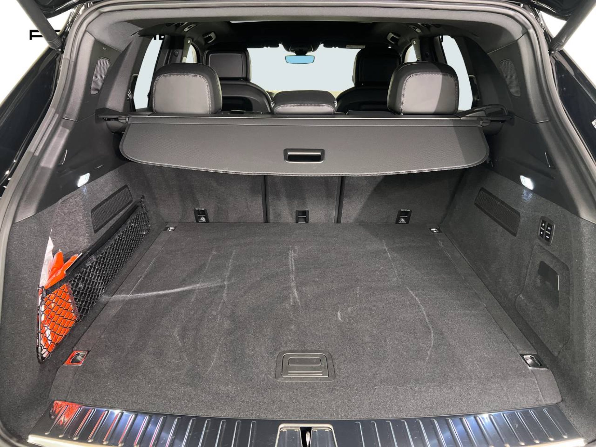 PORSCHE Cayenne S E-Hybrid-image-13