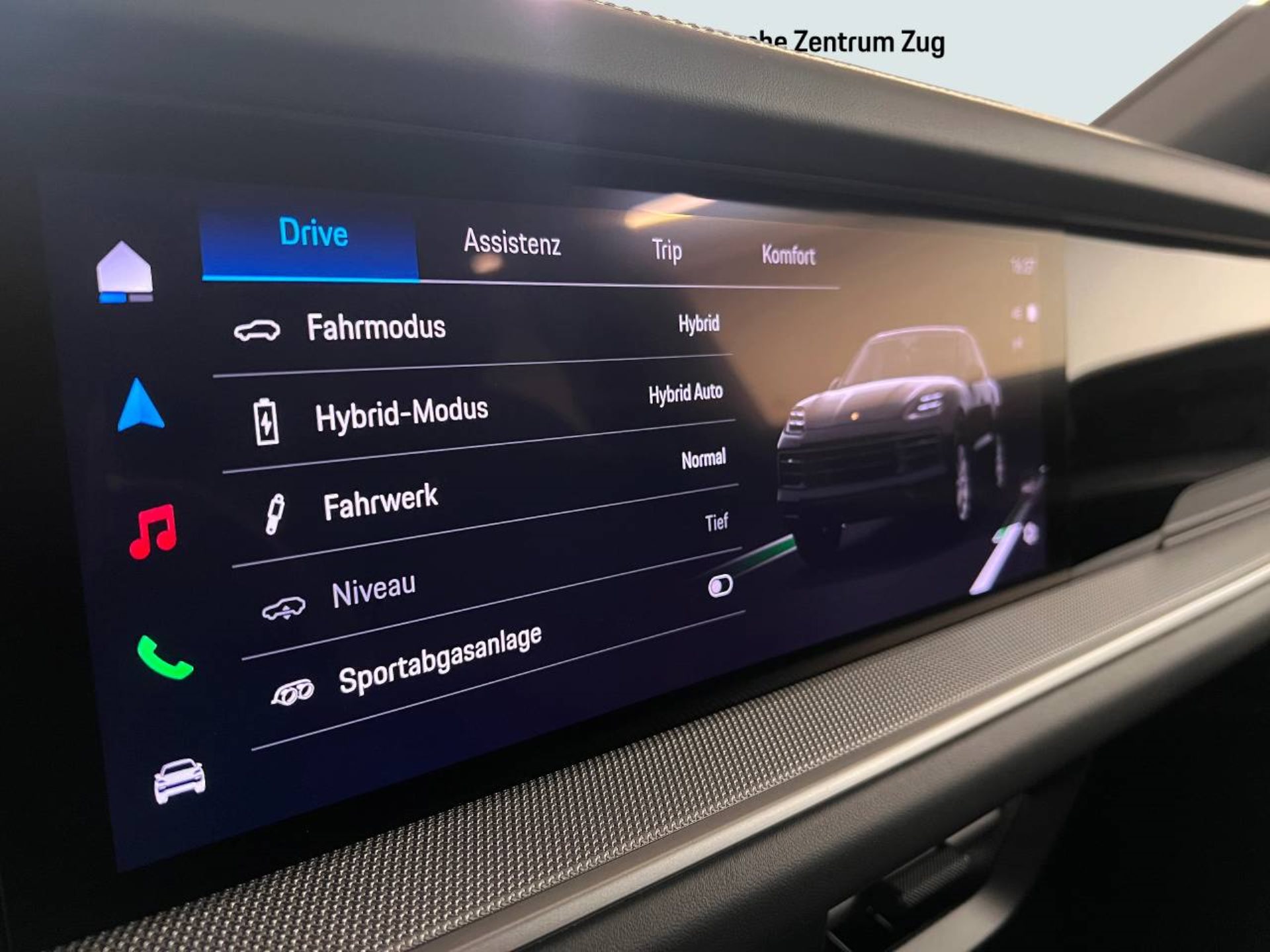 PORSCHE Cayenne S E-Hybrid-image-29