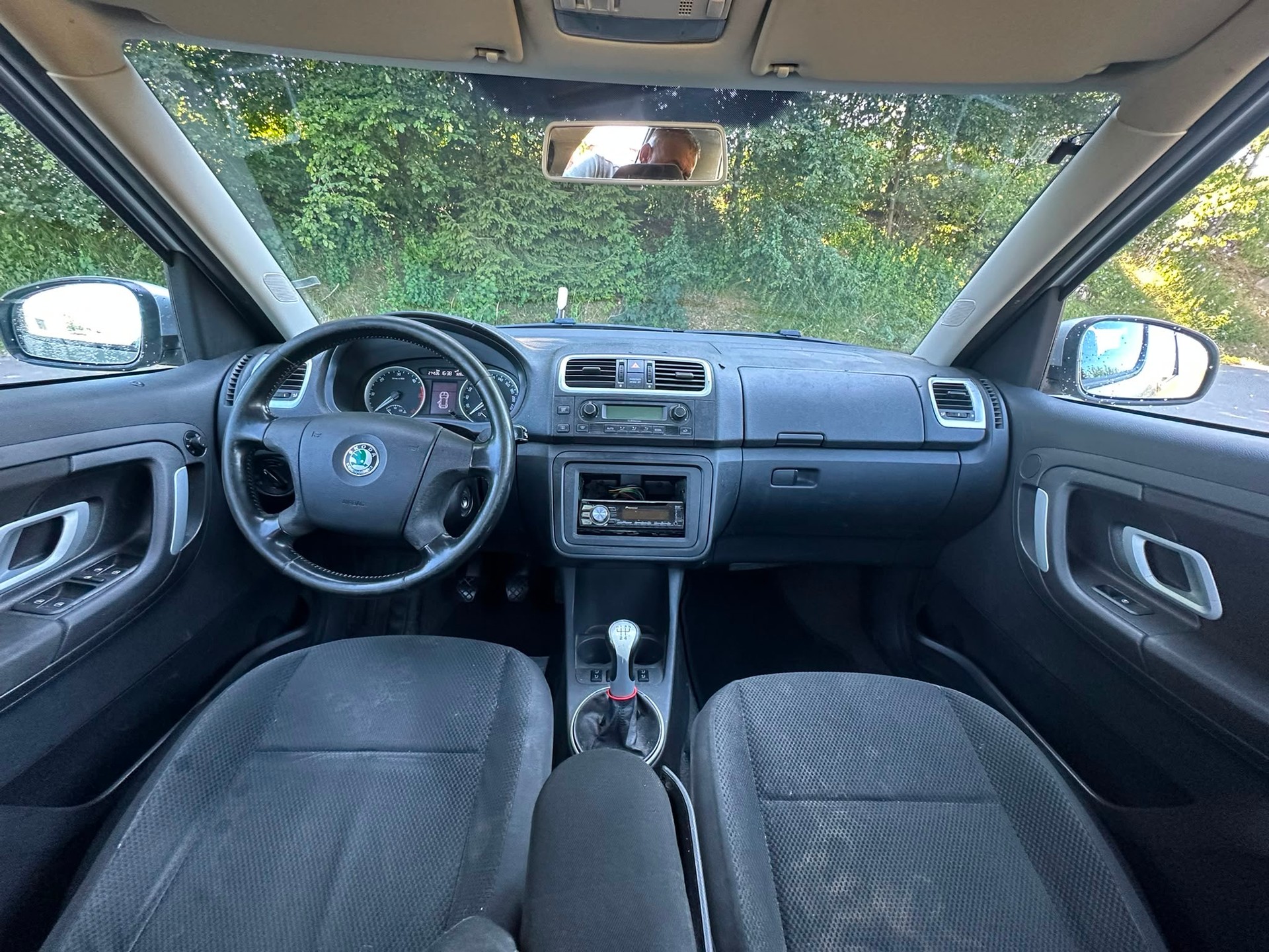 SKODA Roomster 1.9 TDI Style-image-10