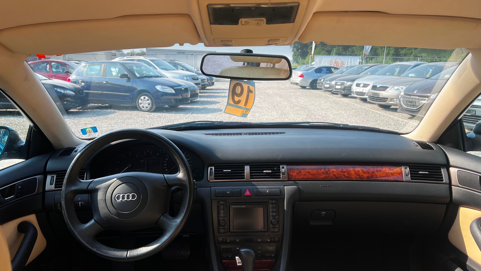 AUDI A6 Avant 2.4 Ambiente-image-10
