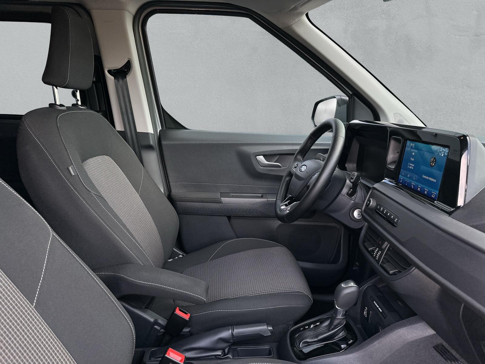 FORD Tourneo Courier 1.0 EcoBoost Trend (CH)-image-13