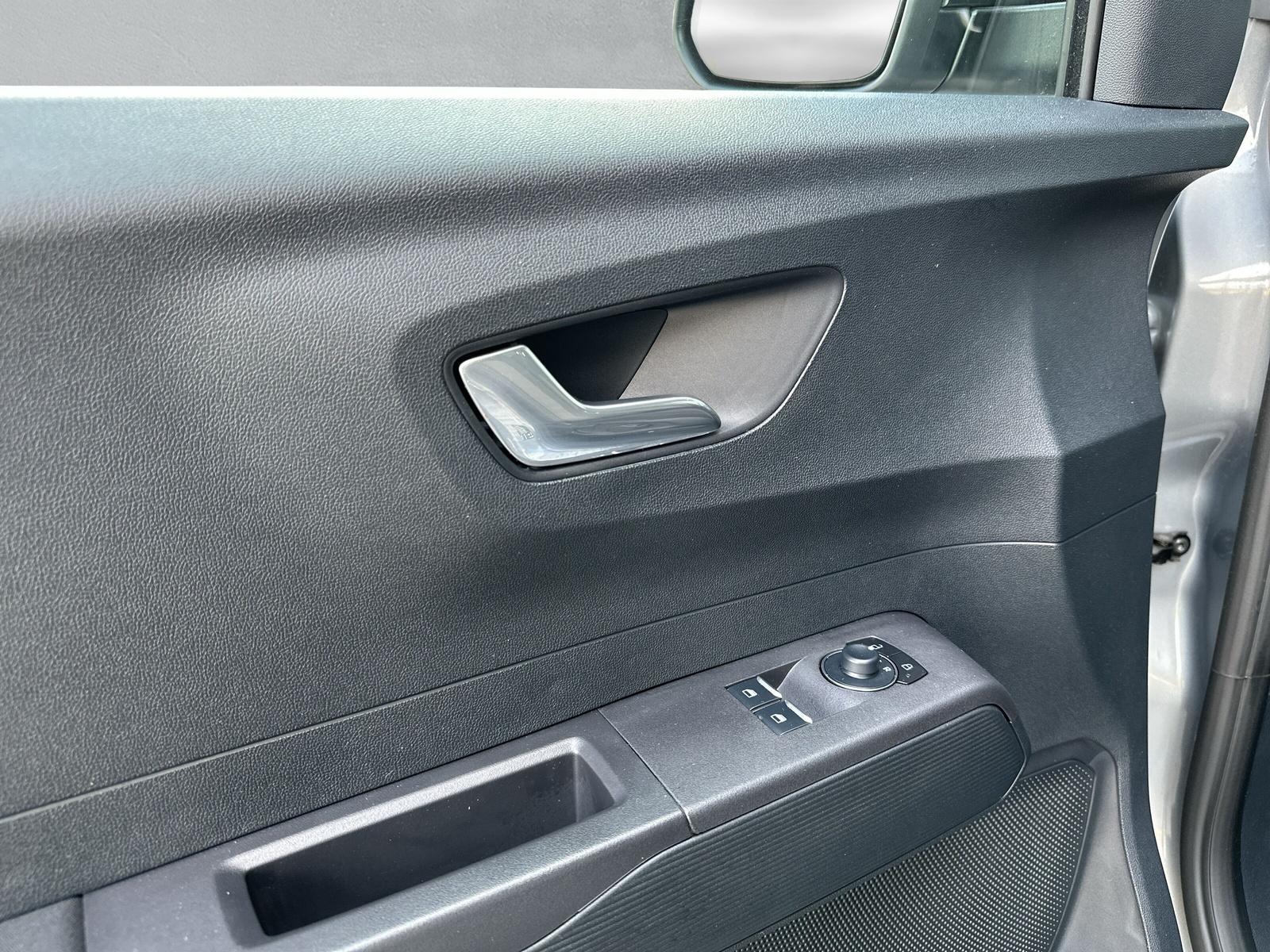 FORD Tourneo Courier 1.0 EcoBoost Trend (CH)-image-21