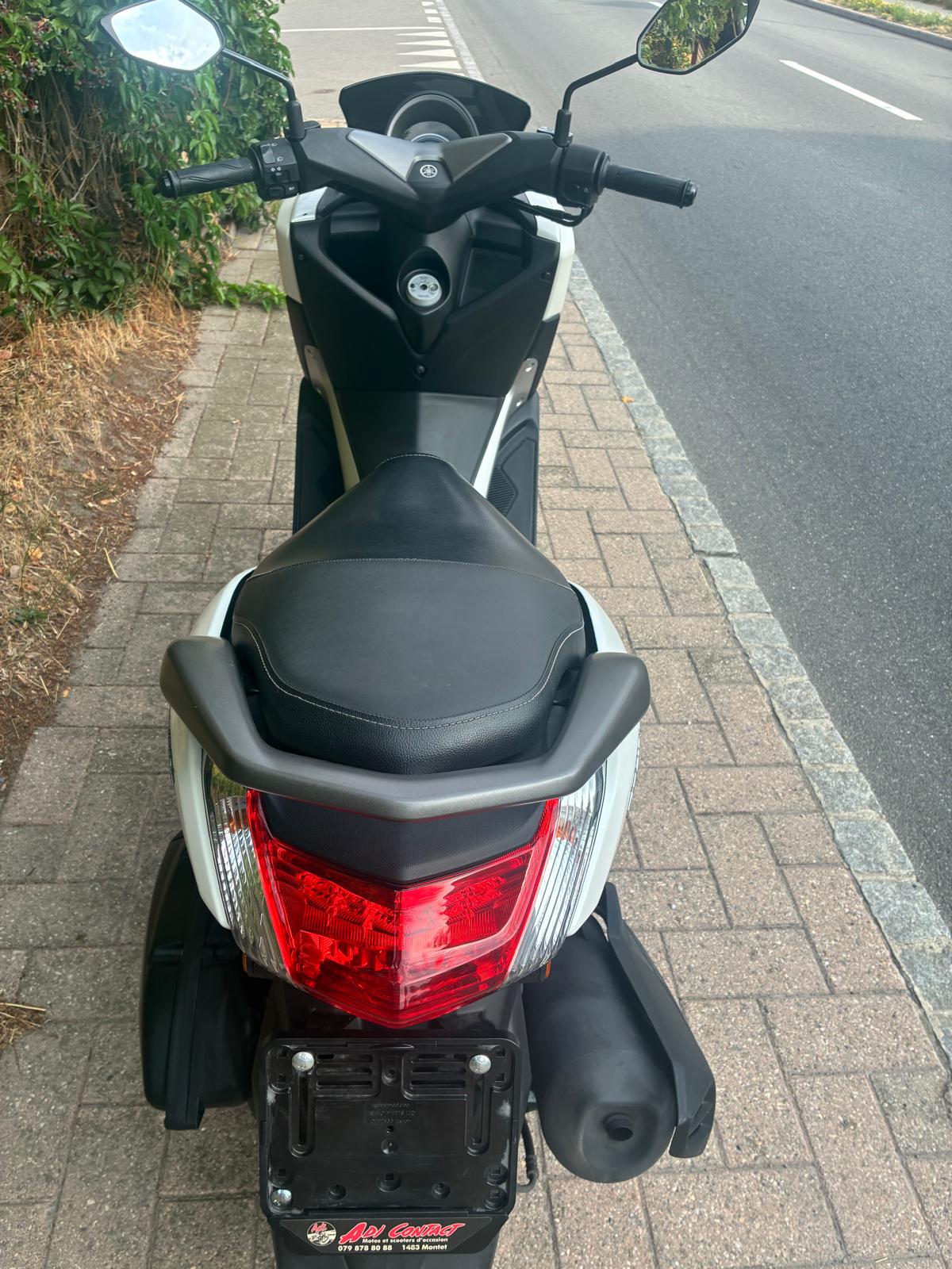 YAMAHA N-Max GPD 125A ABS-image-6