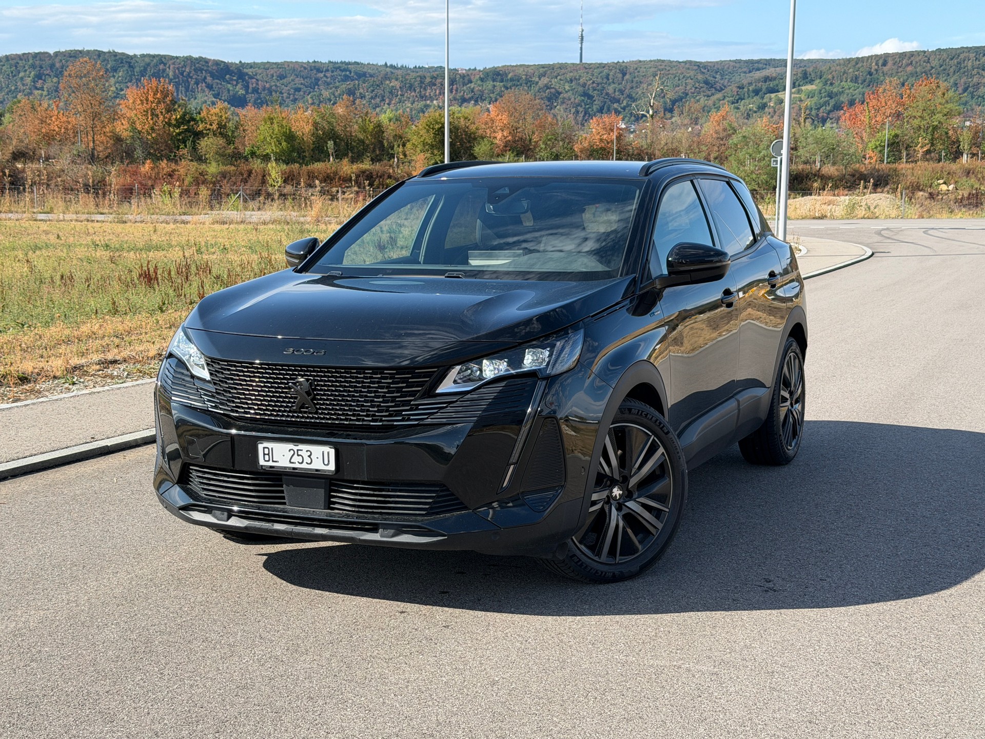 PEUGEOT 3008 225e Hybrid2 GT EAT8-image-0